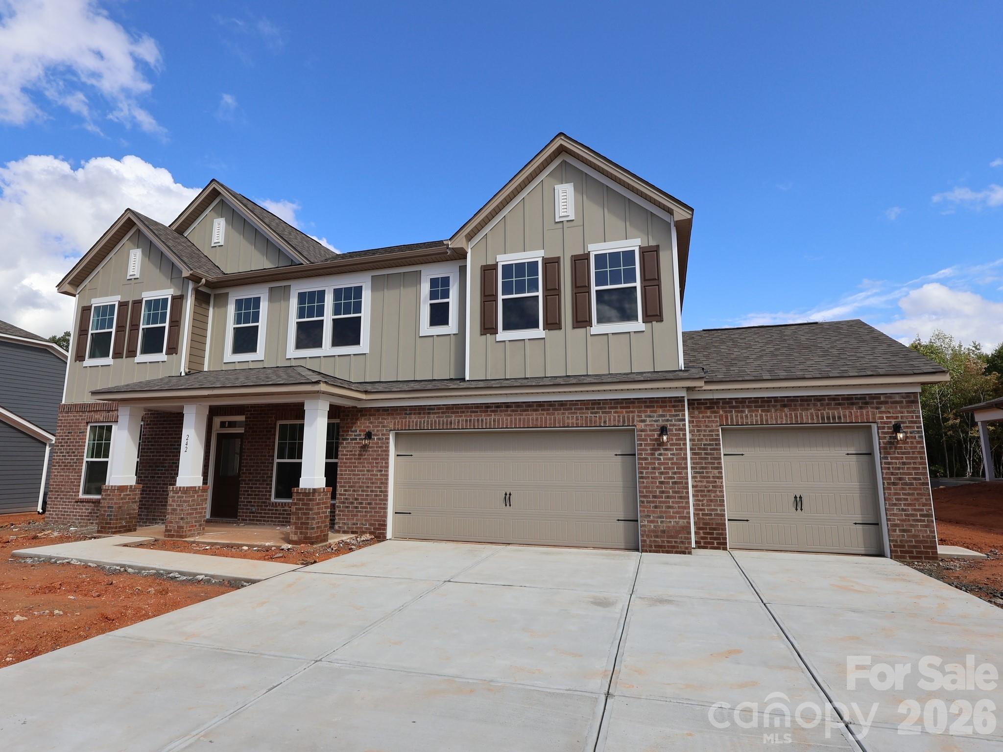 242 Amber Glen Drive Property Photo 2