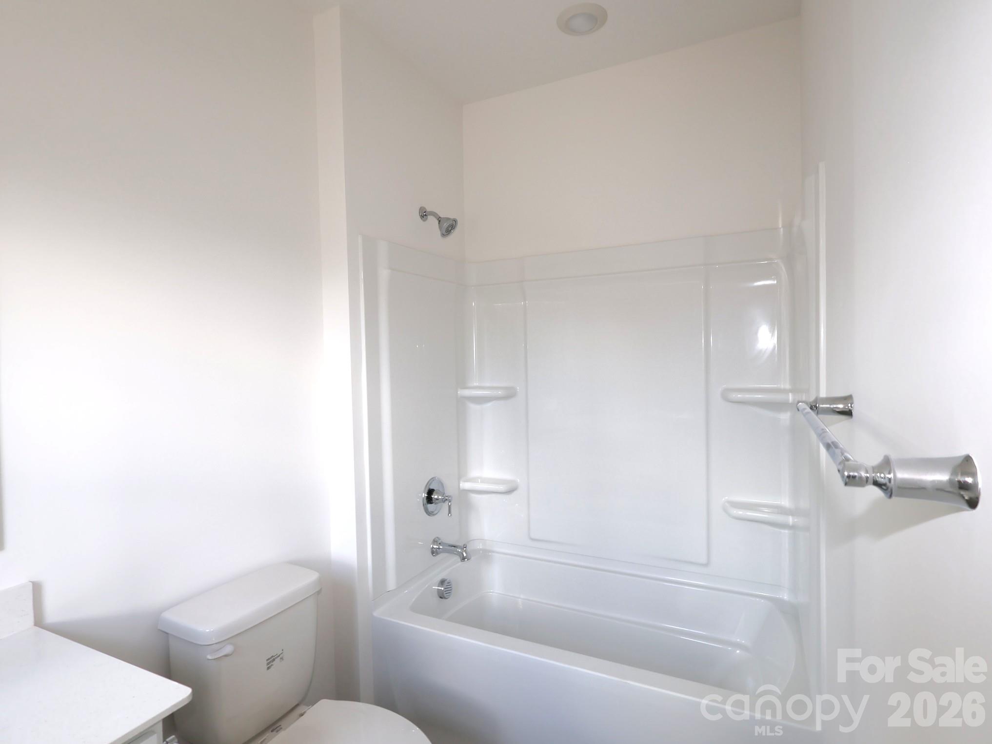 242 Amber Glen Drive Property Photo 18