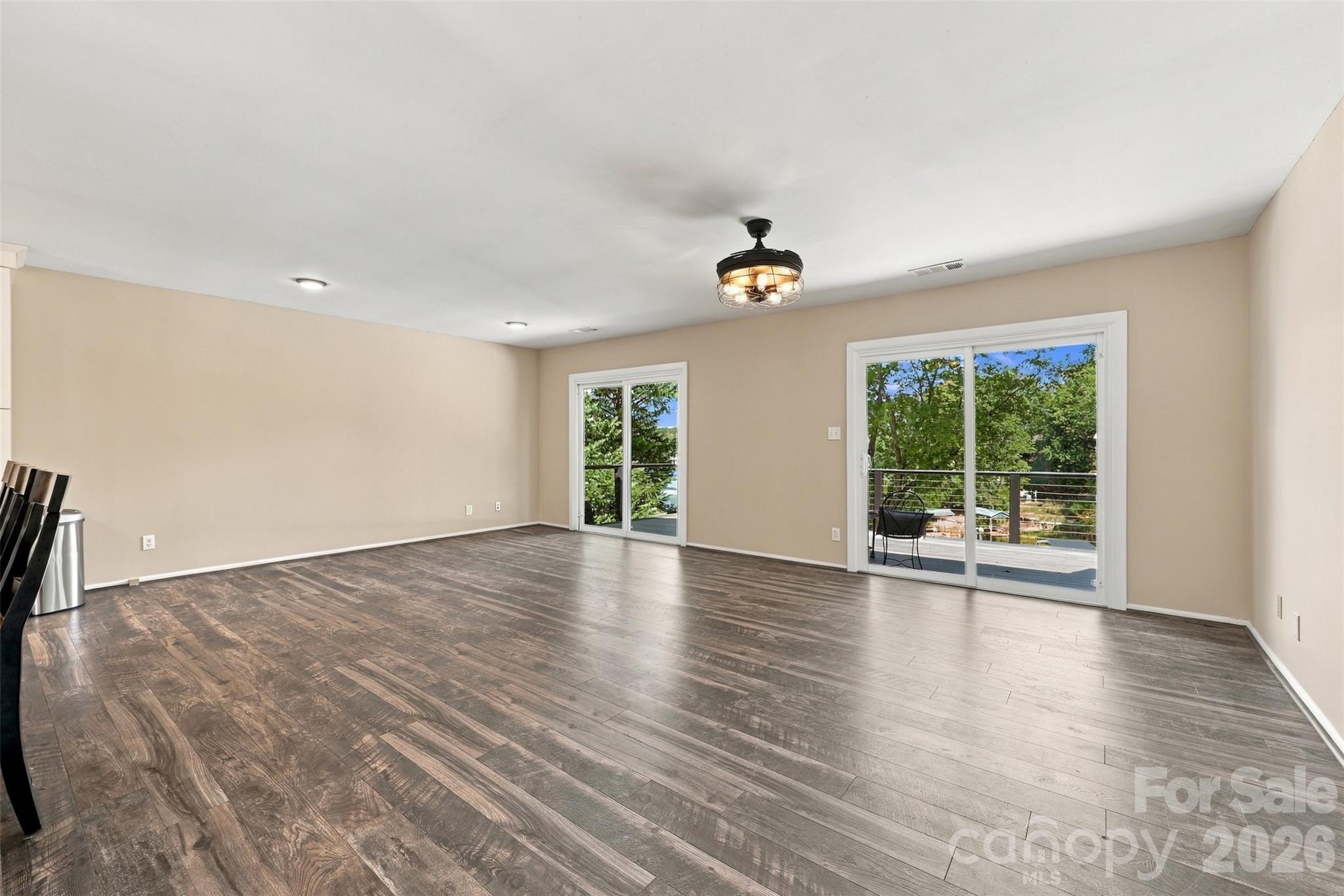 9071 Tulagi Court Property Photo 10