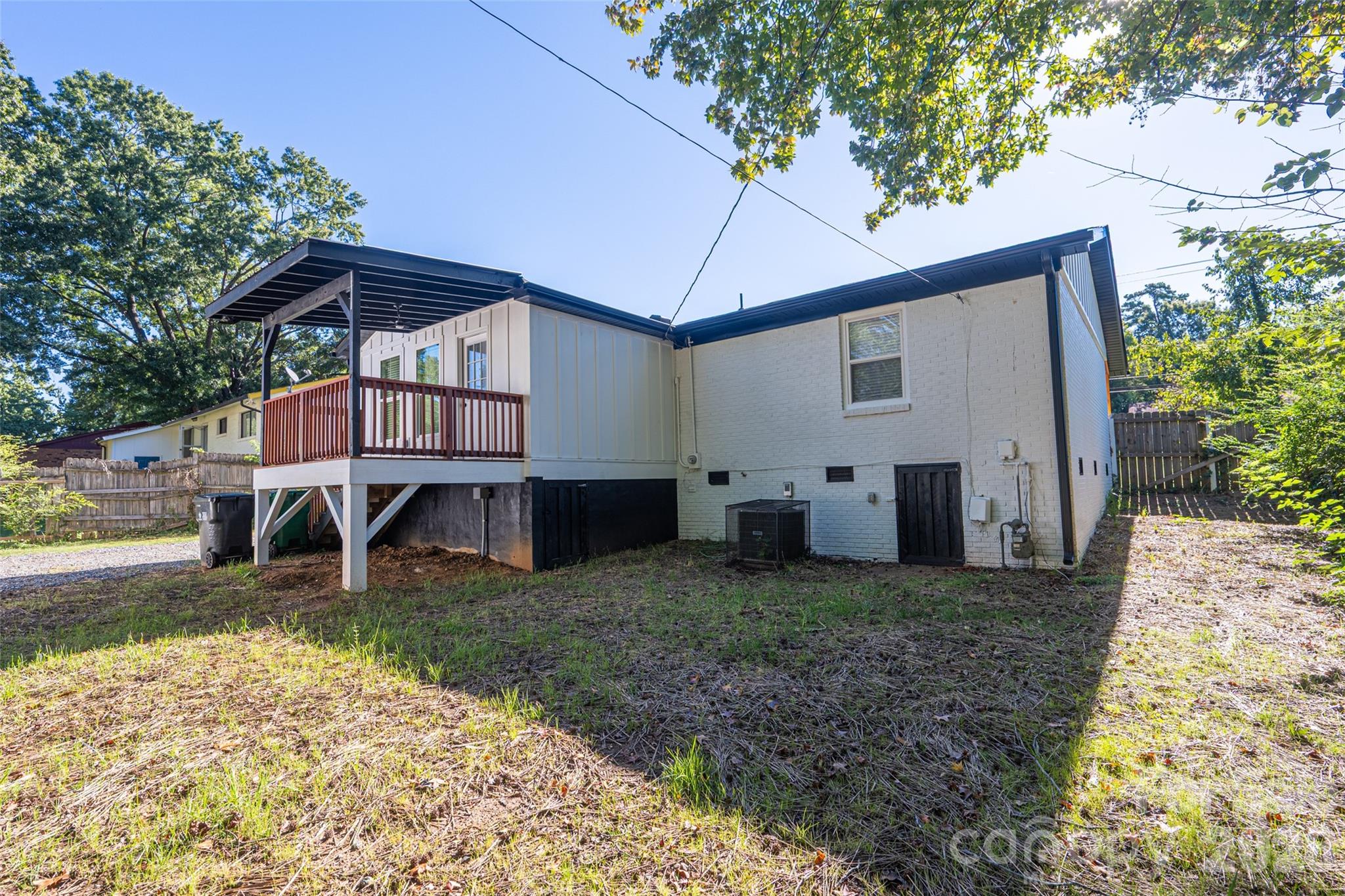 2520 Alleghany Street Property Photo 5