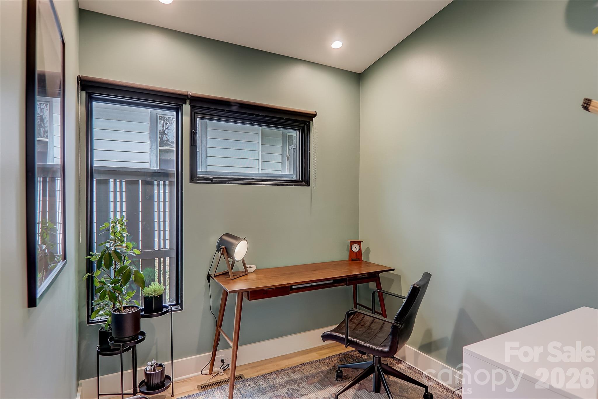 10 Cornelia Street Property Photo 29