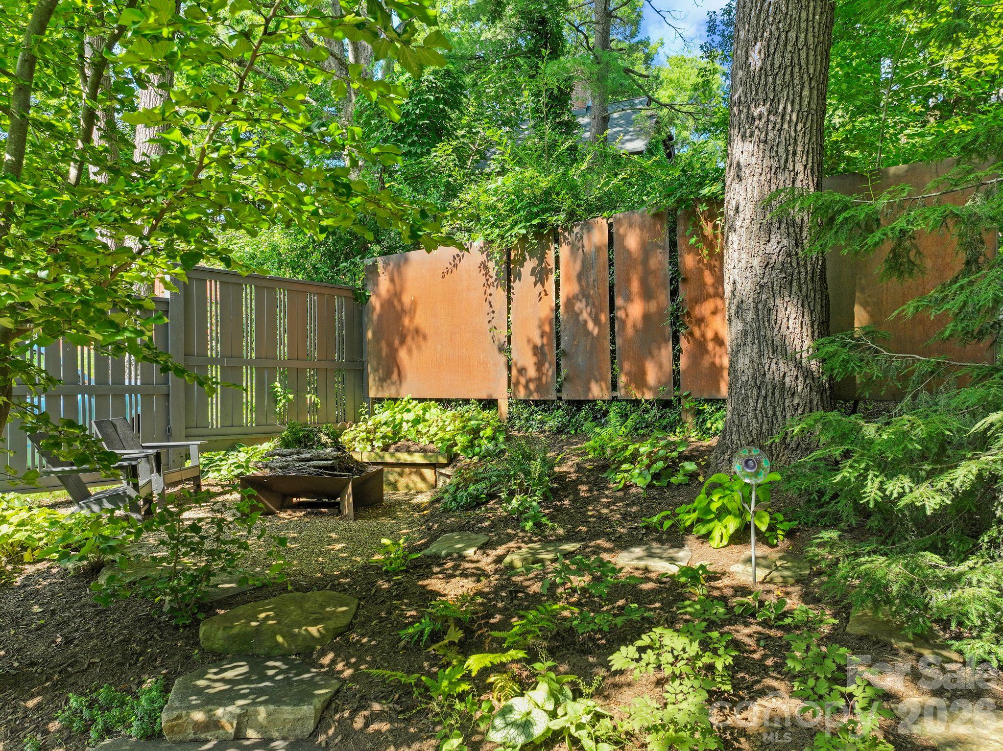 10 Cornelia Street Property Photo 39