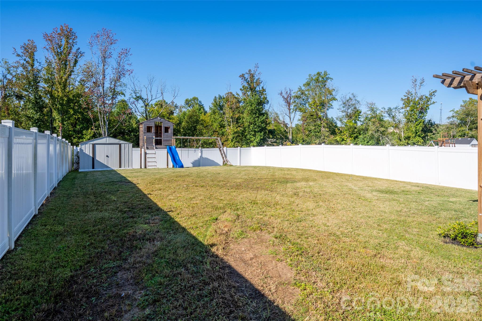 117 Crownpiece Street Property Photo 33