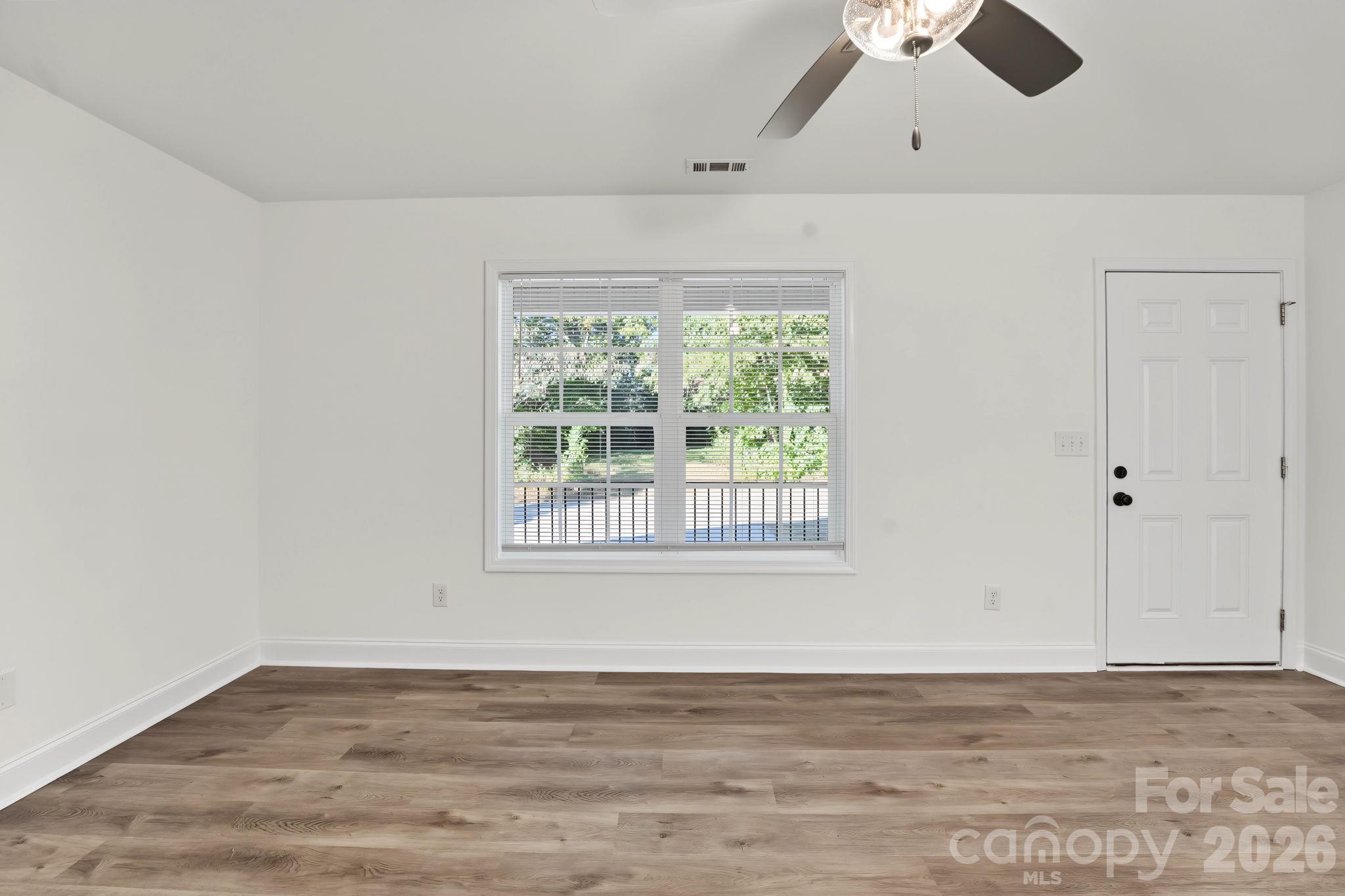 1157 Calhoun Street Property Photo 8