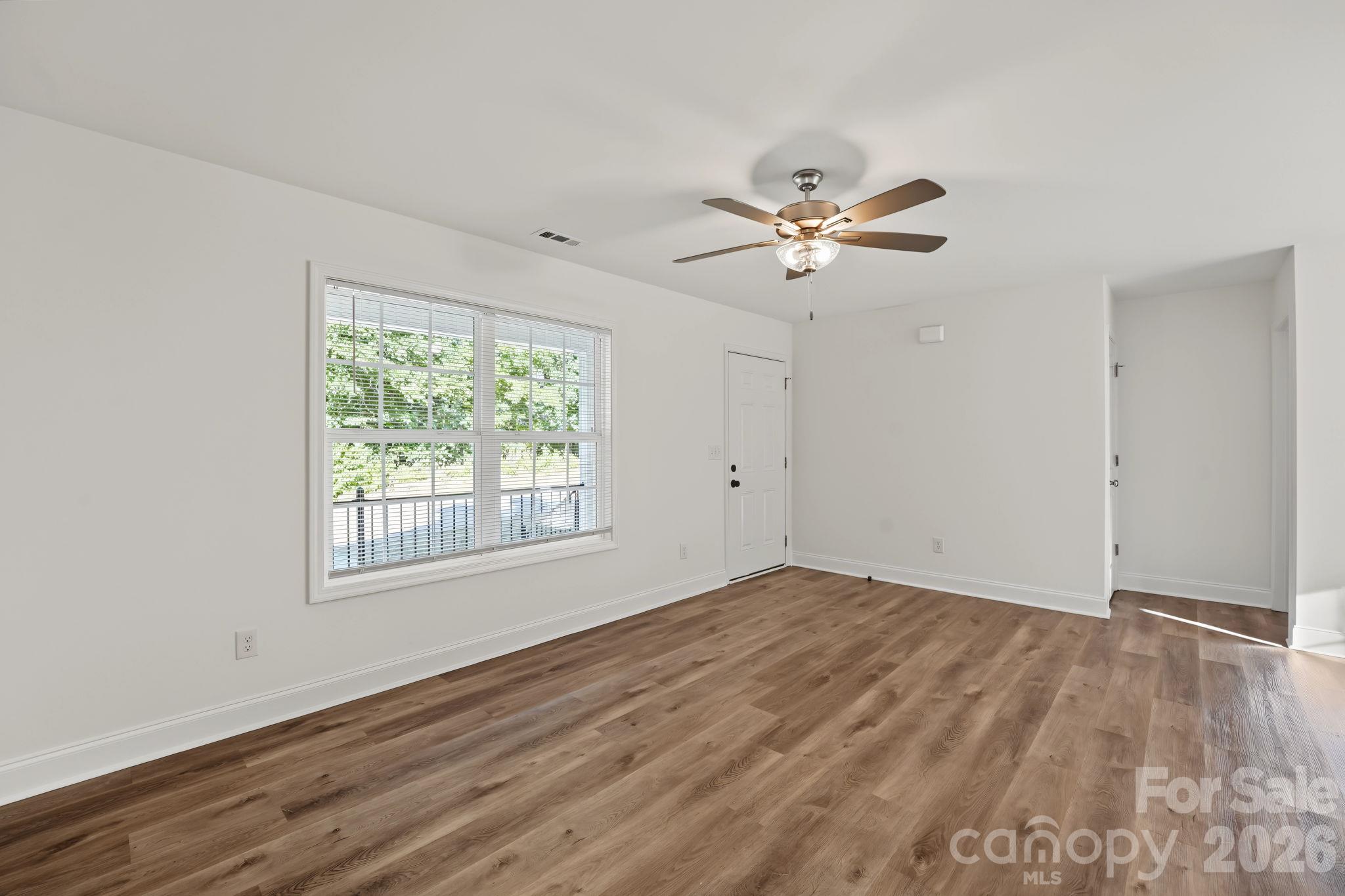 1157 Calhoun Street Property Photo 9