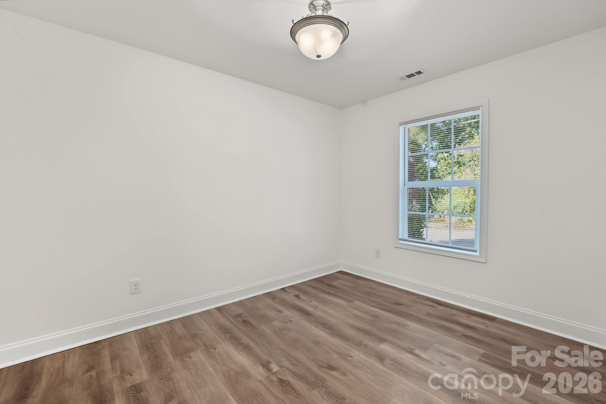 1157 Calhoun Street Property Photo 31