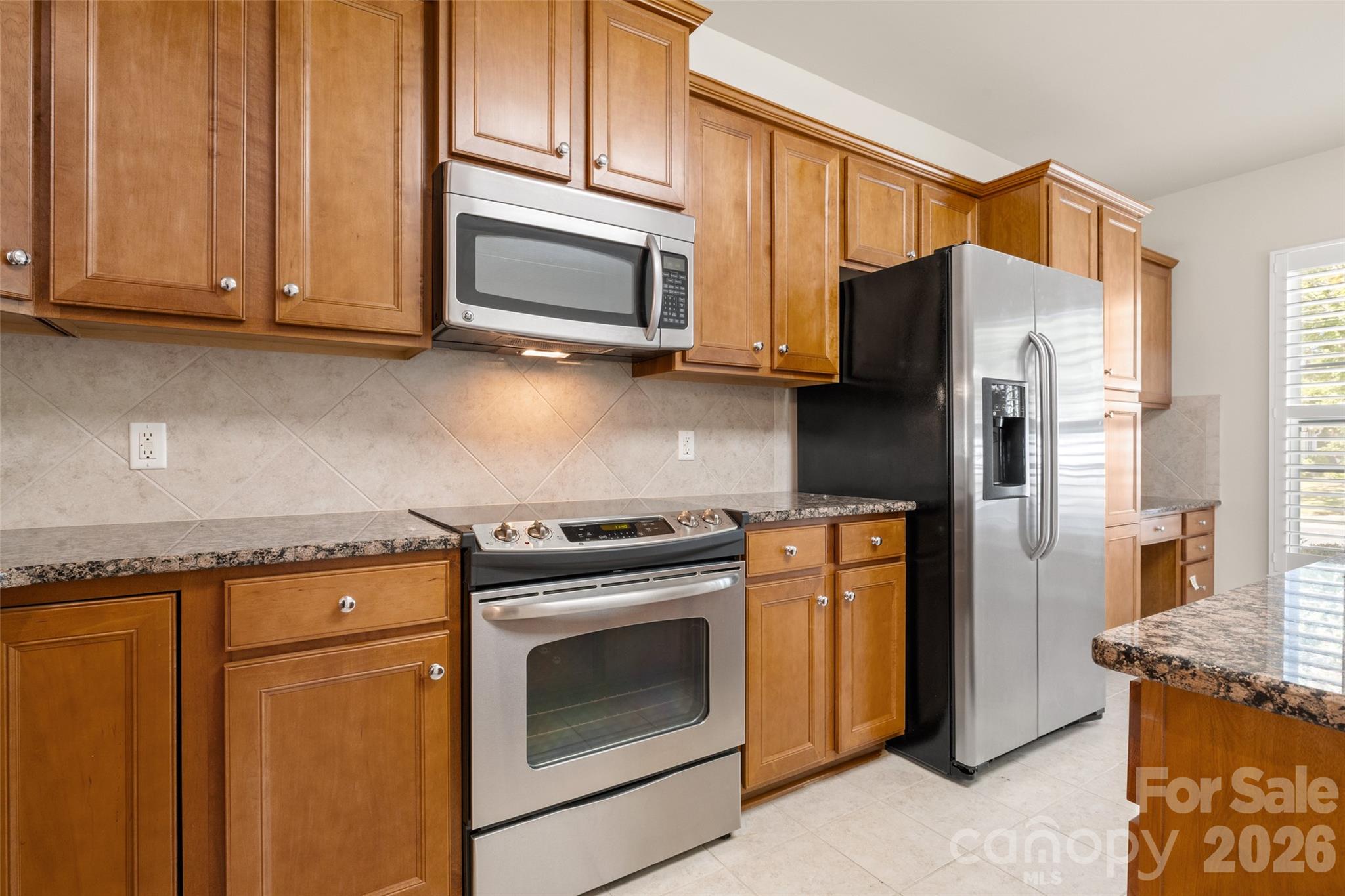 55336 Derringer Avenue Property Photo 7