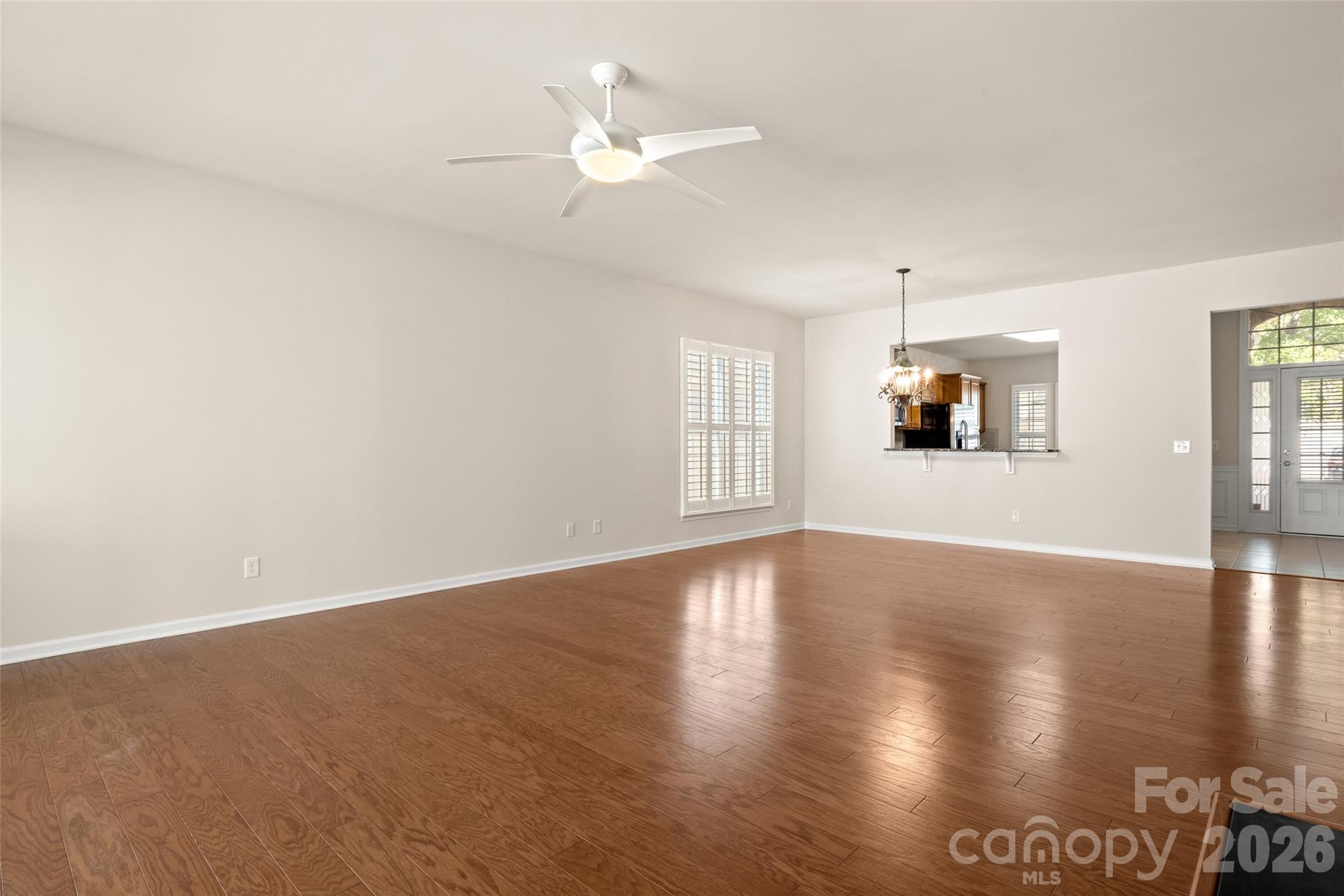55336 Derringer Avenue Property Photo 12