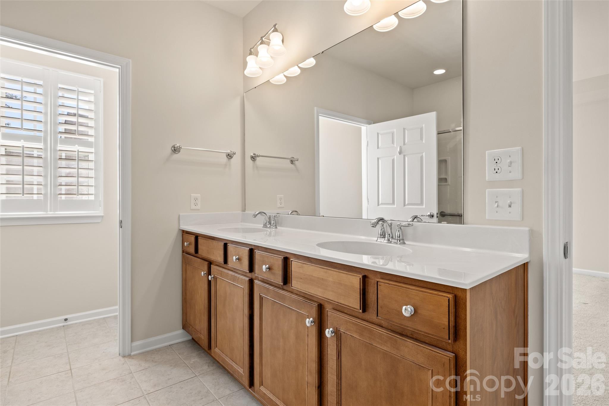 55336 Derringer Avenue Property Photo 18
