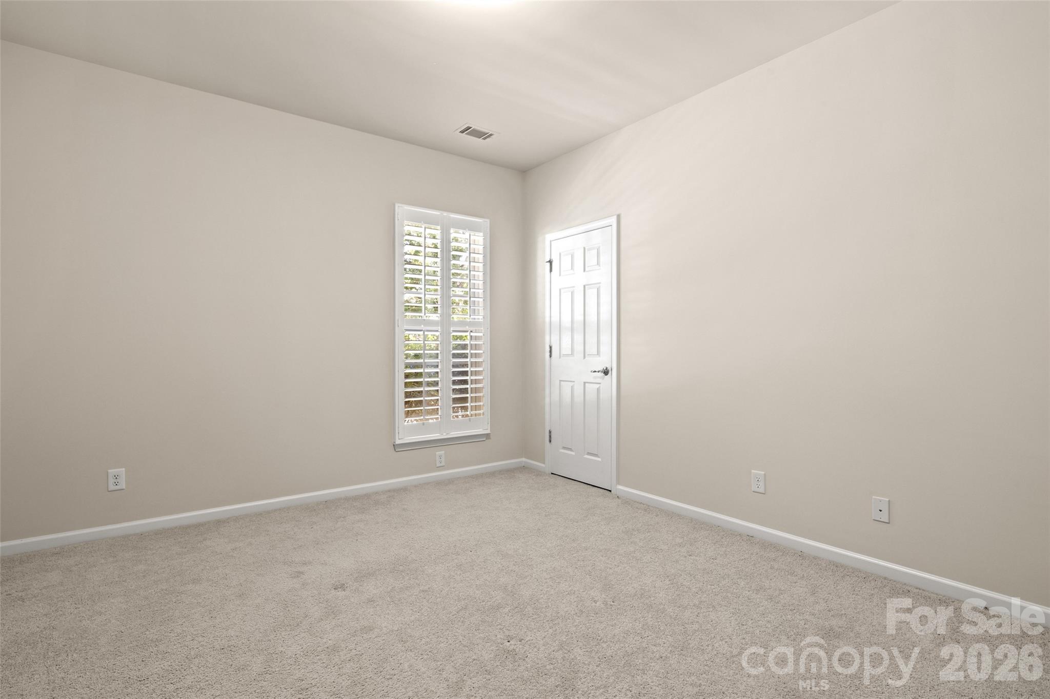 55336 Derringer Avenue Property Photo 20