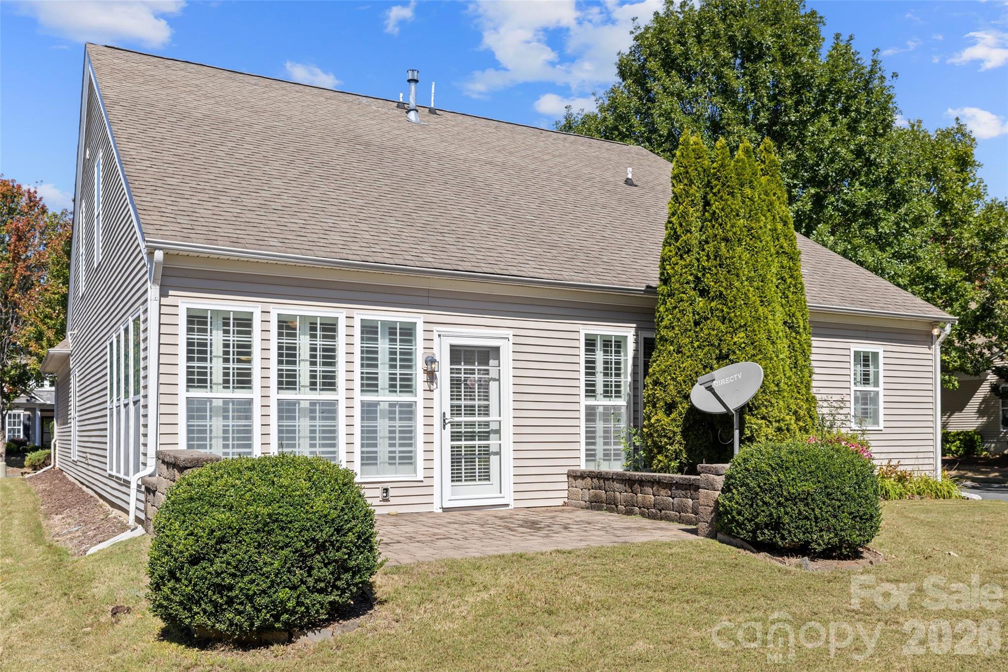 55336 Derringer Avenue Property Photo 29