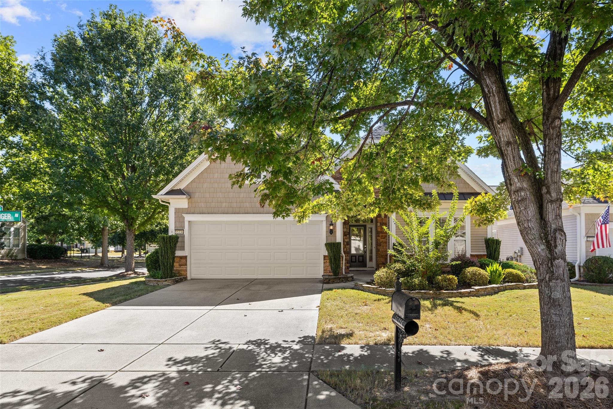 55336 Derringer Avenue Property Photo 34
