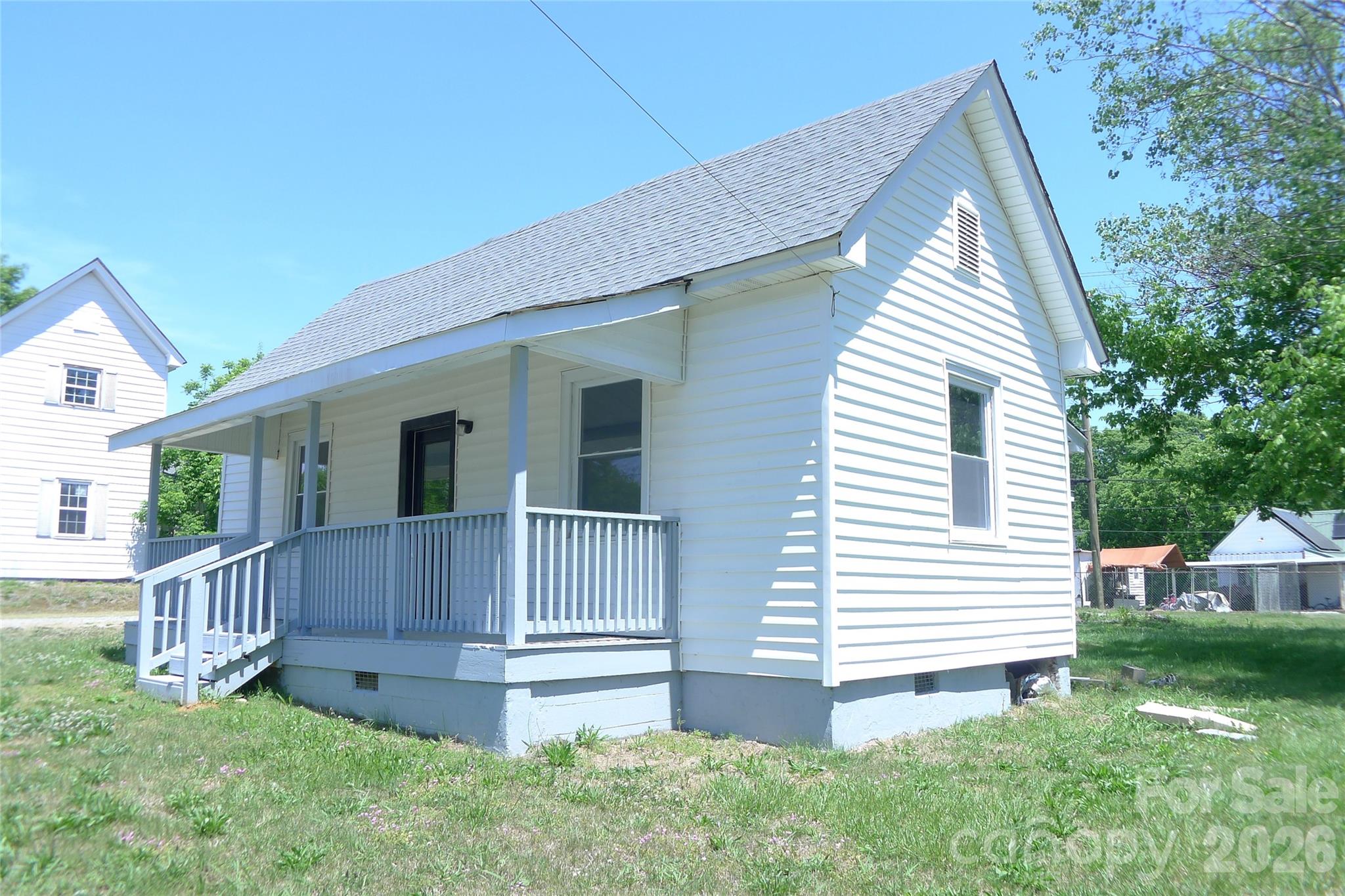 221 Duke Street Property Photo 1