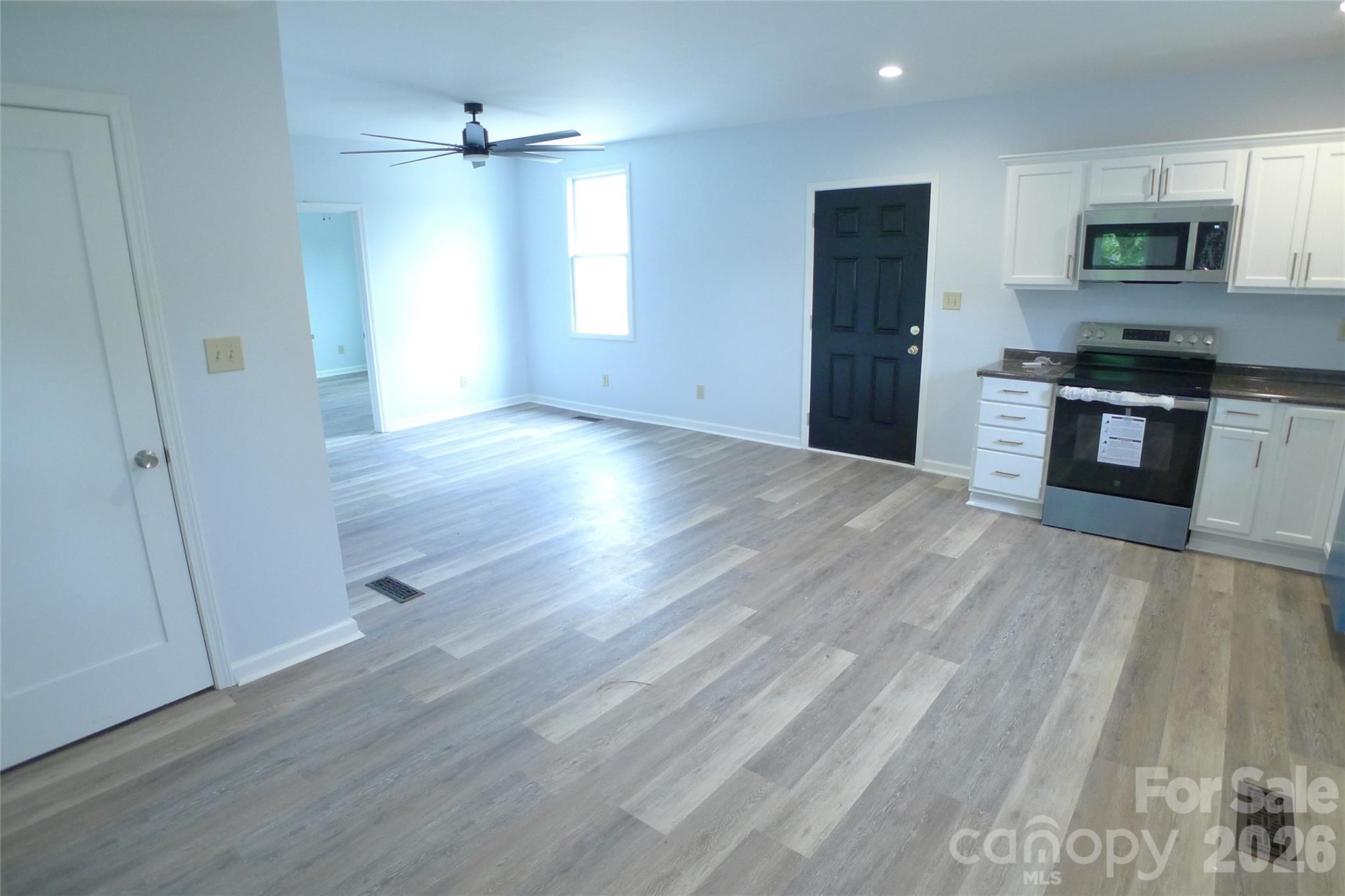 221 Duke Street Property Photo 20