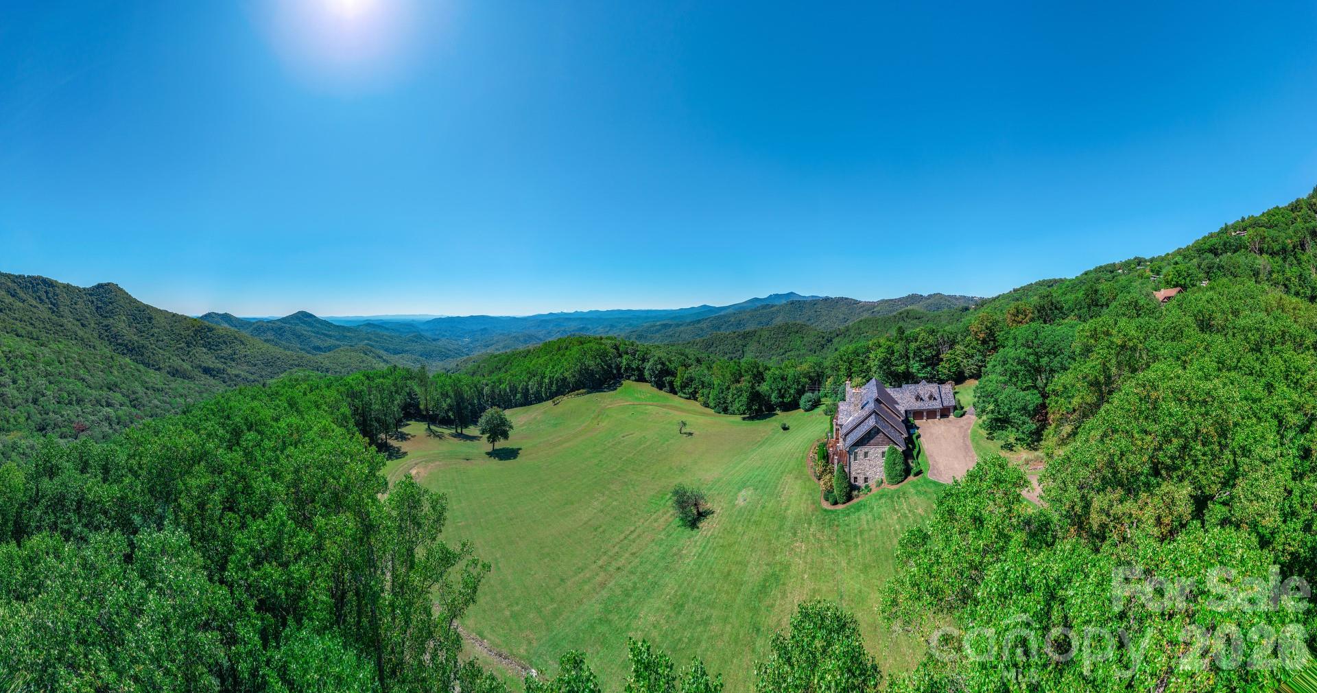 733 Dogwood Lane Property Photo 4