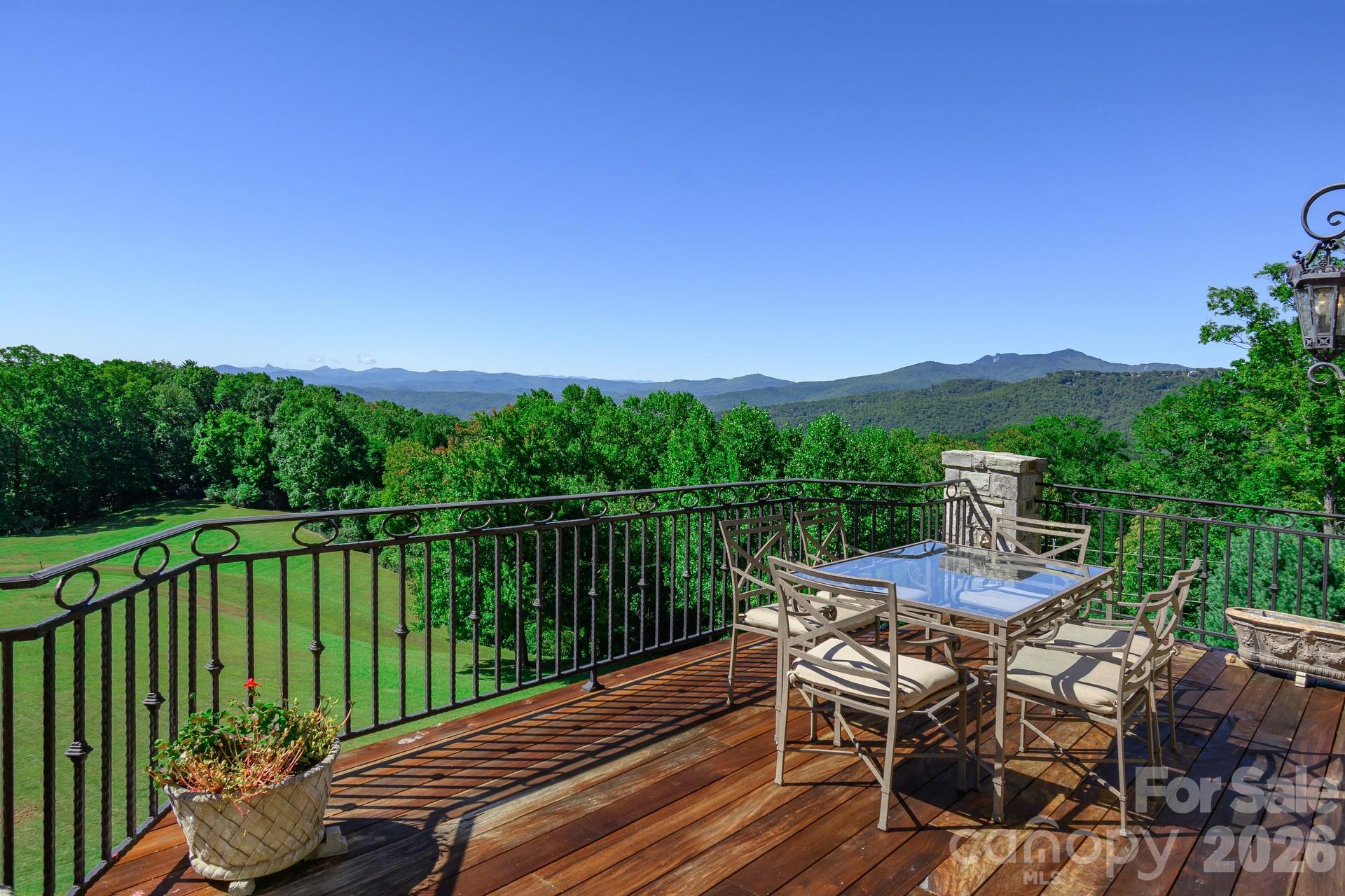 733 Dogwood Lane Property Photo 15