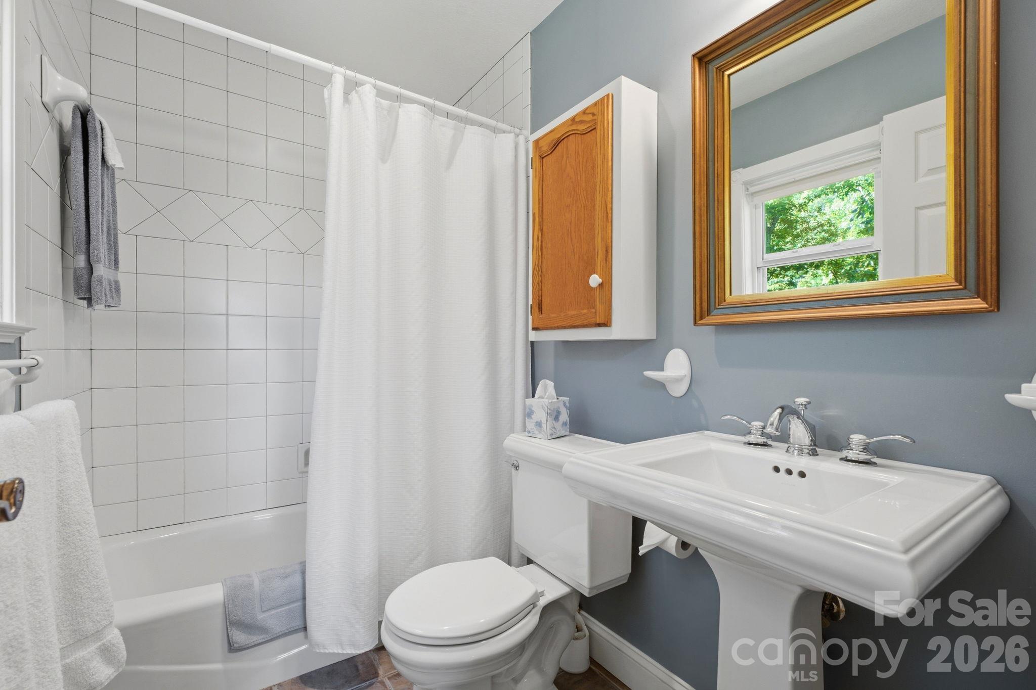 241 Standing Rock Cove Property Photo 21