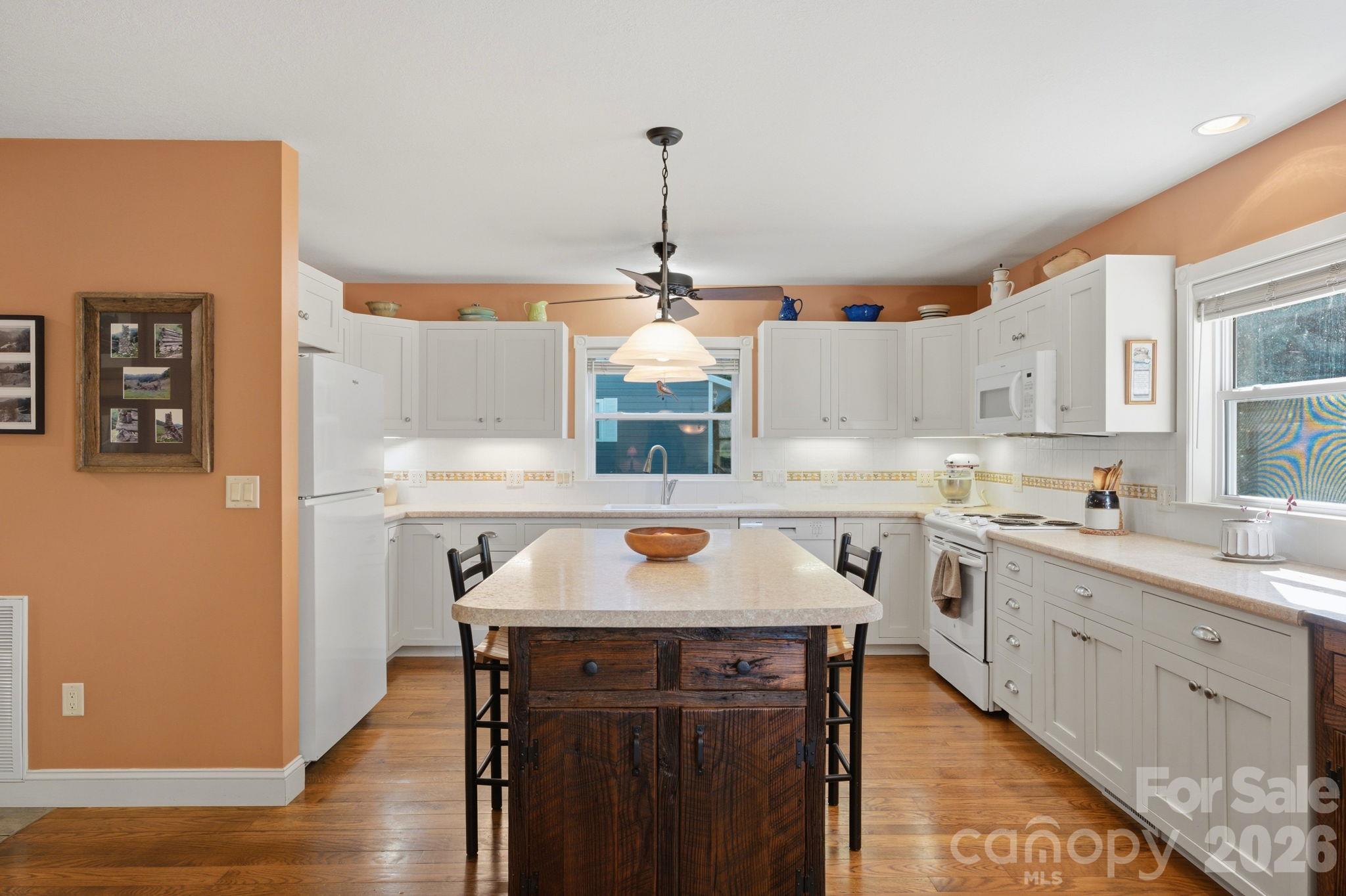 241 Standing Rock Cove Property Photo 28