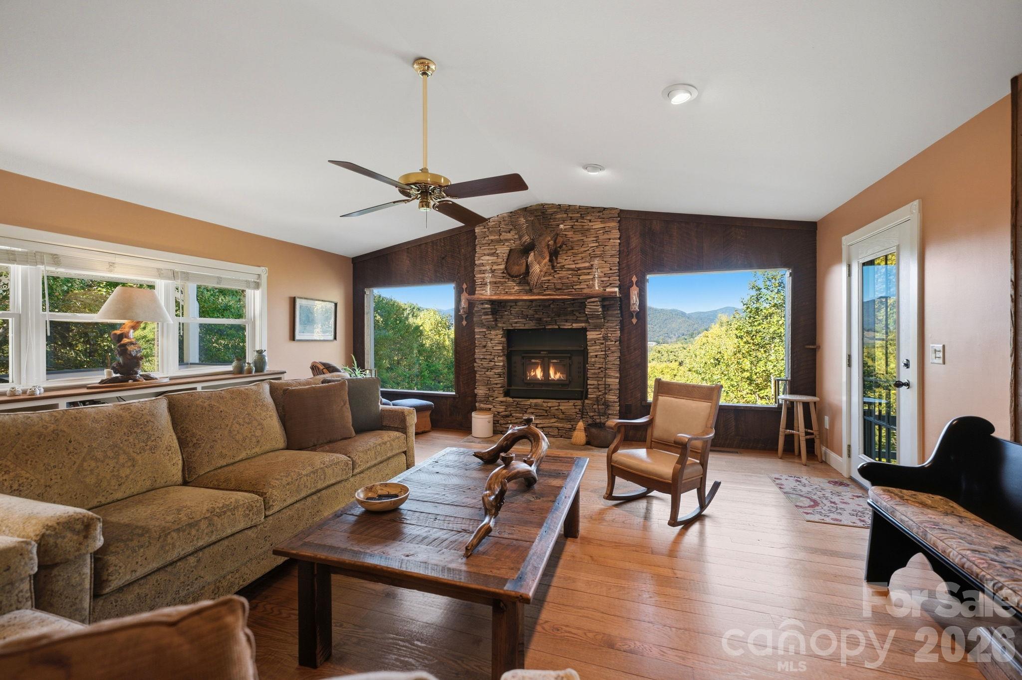 241 Standing Rock Cove Property Photo 30