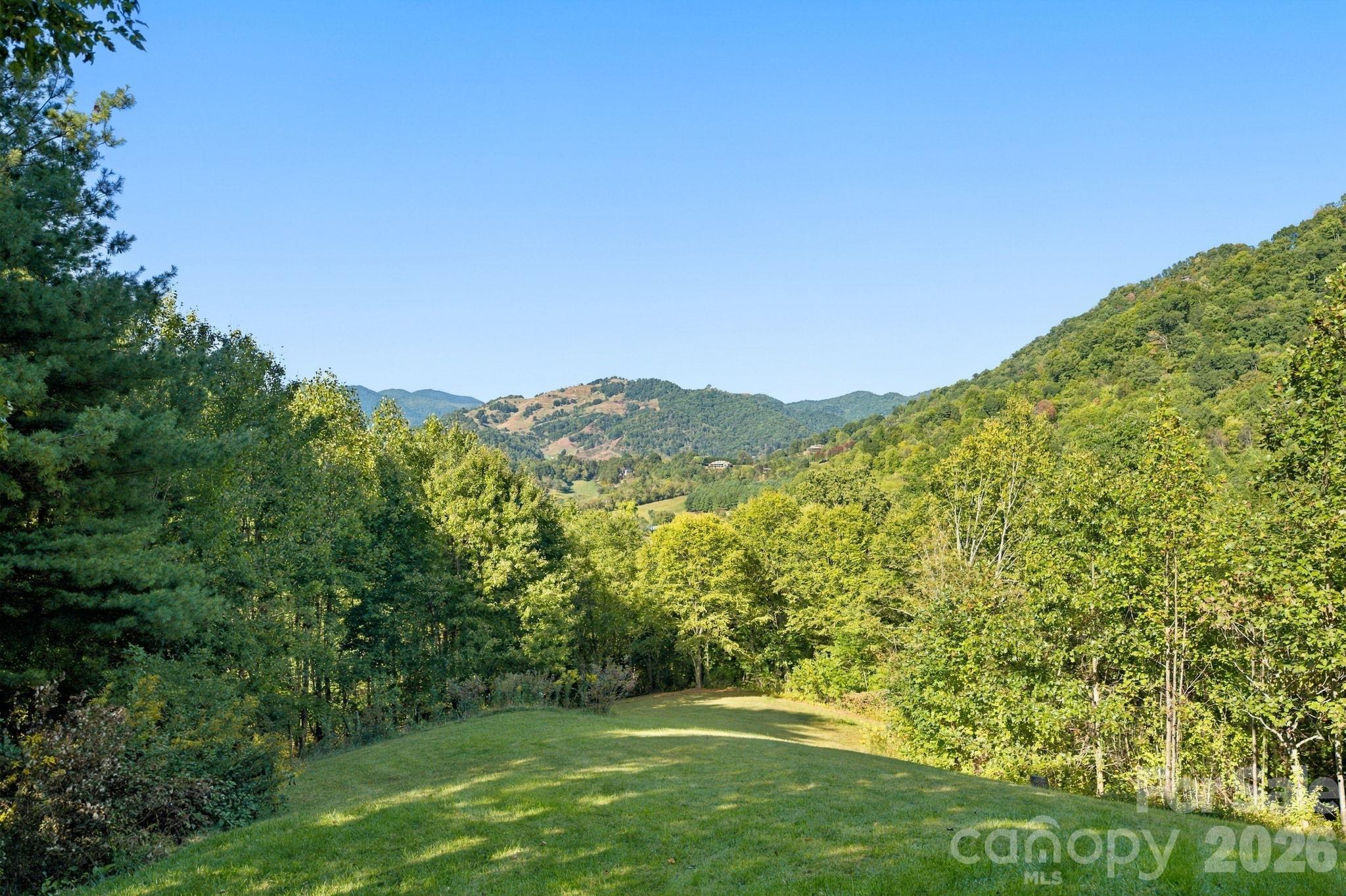 241 Standing Rock Cove Property Photo 32