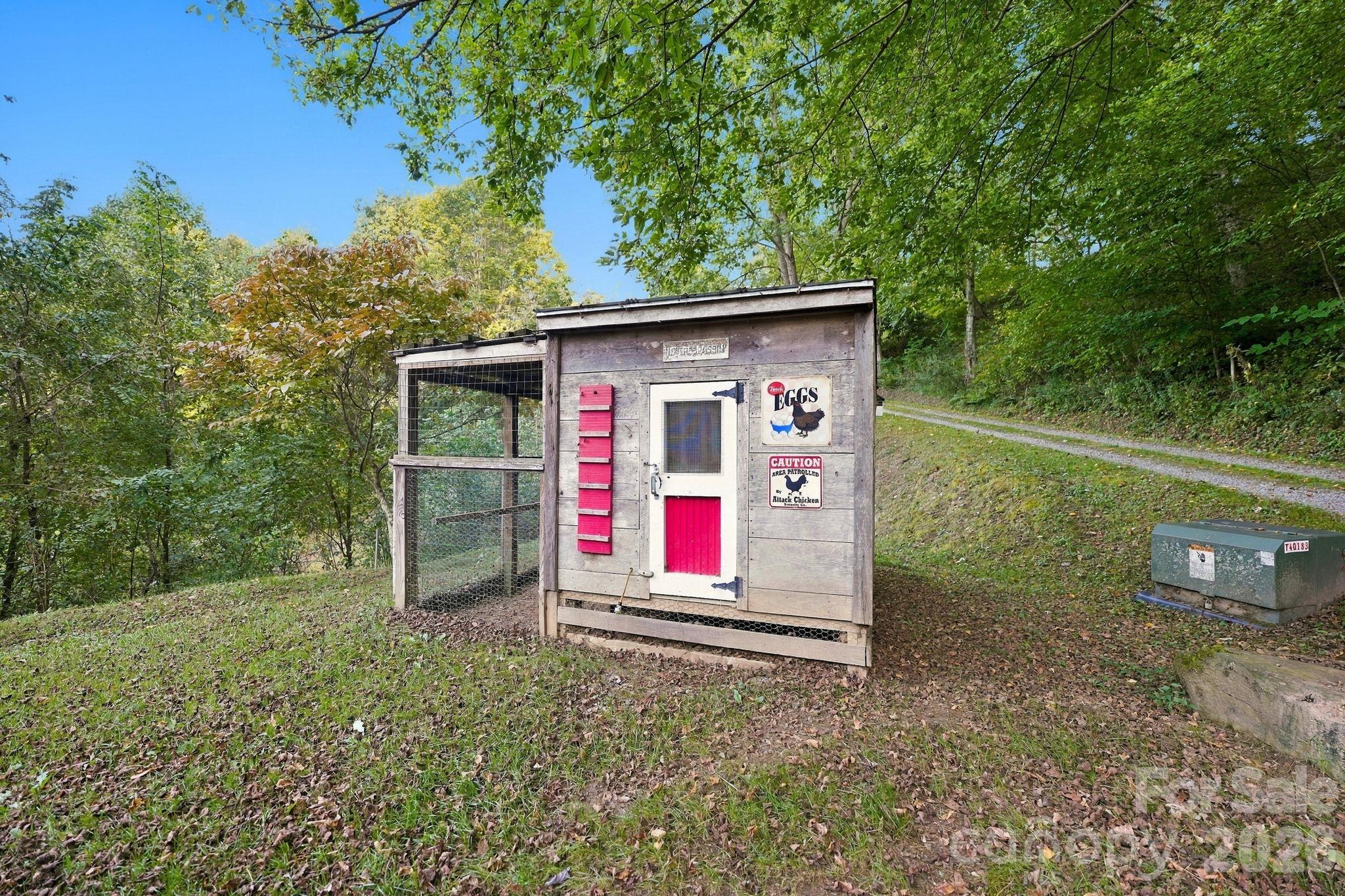 241 Standing Rock Cove Property Photo 33