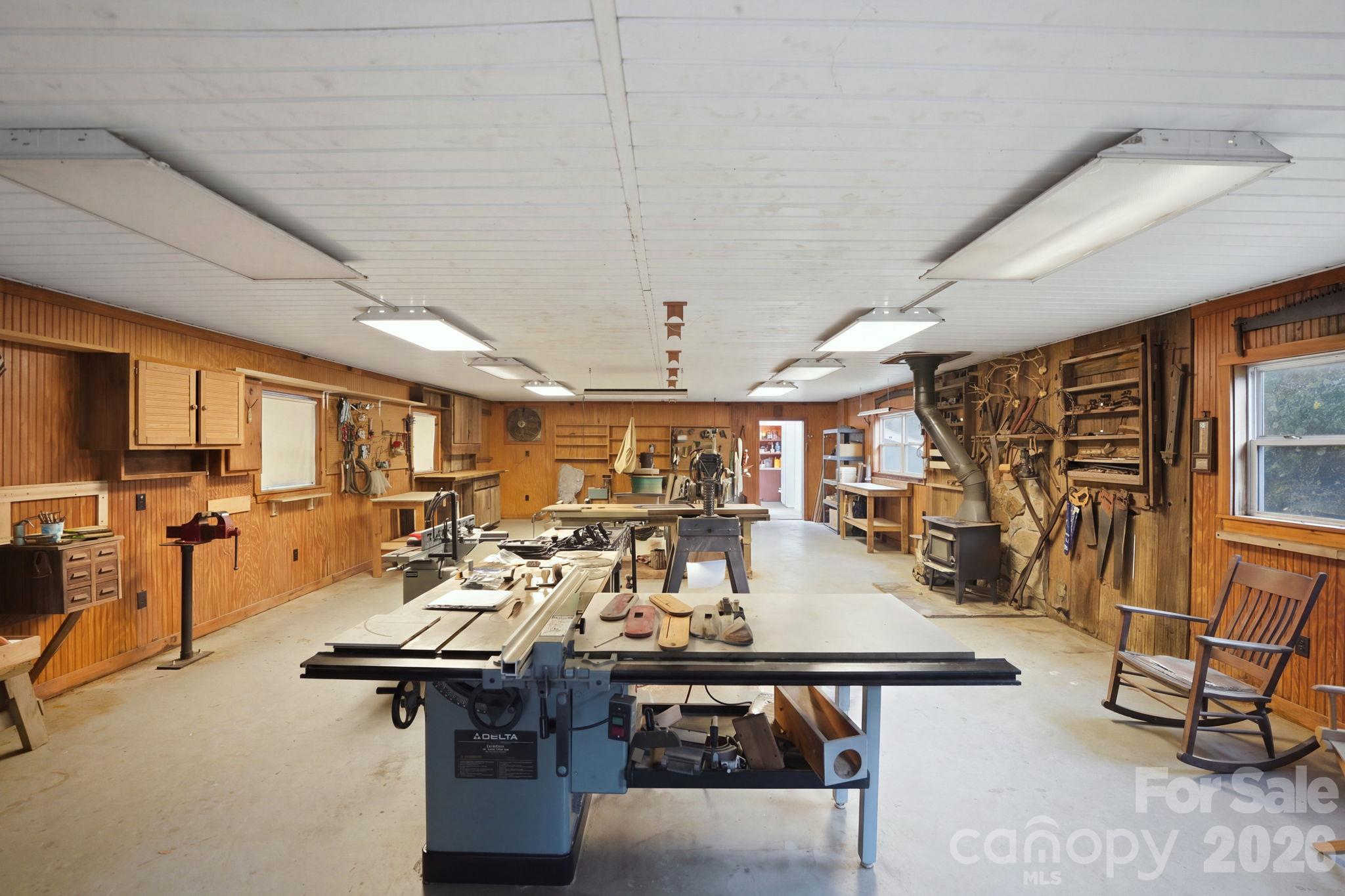241 Standing Rock Cove Property Photo 34