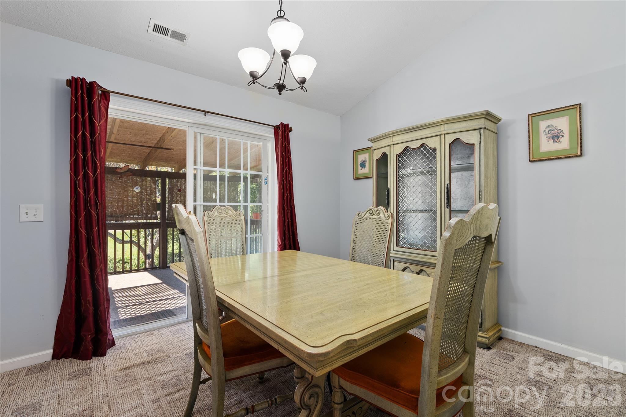 25 Village Street Property Photo 18