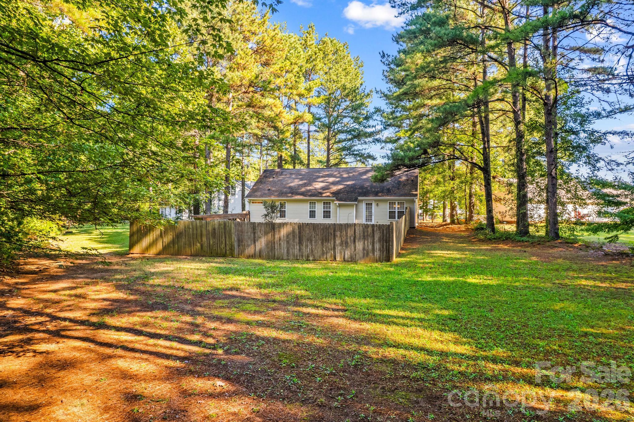 211 W Whispering Pines Lane Property Photo 44