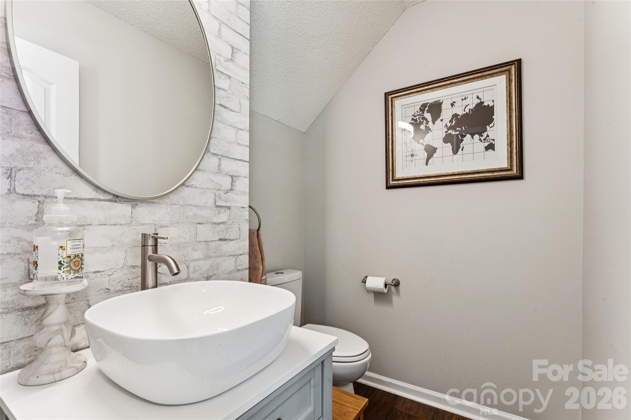 108 Henfield Way Property Photo 15