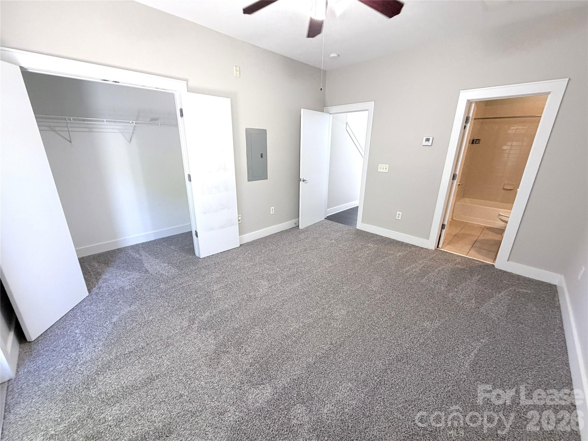961 E 7th Street Property Photo 14