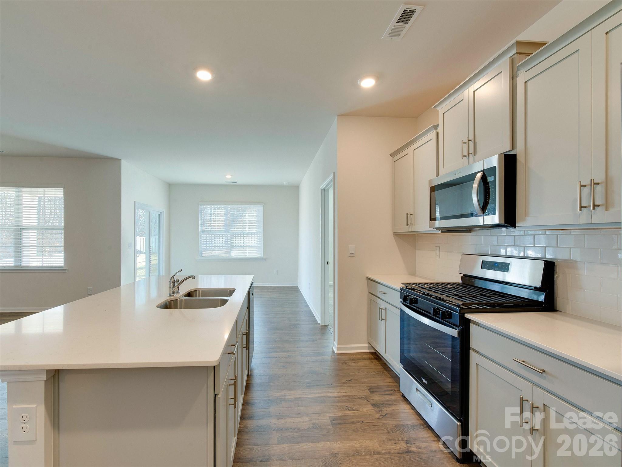 3721 Stanley Creek Drive Property Photo 15