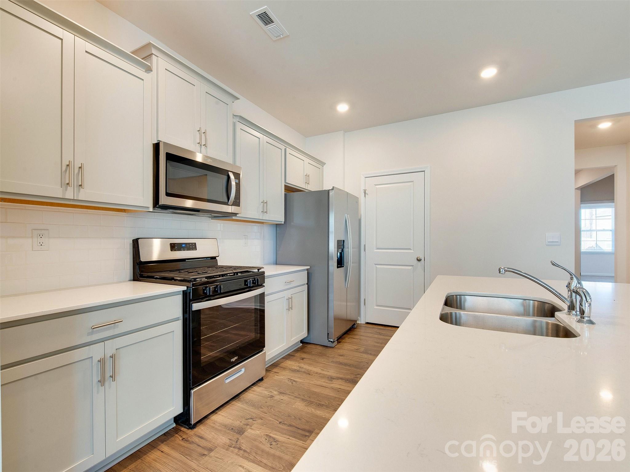 3721 Stanley Creek Drive Property Photo 18