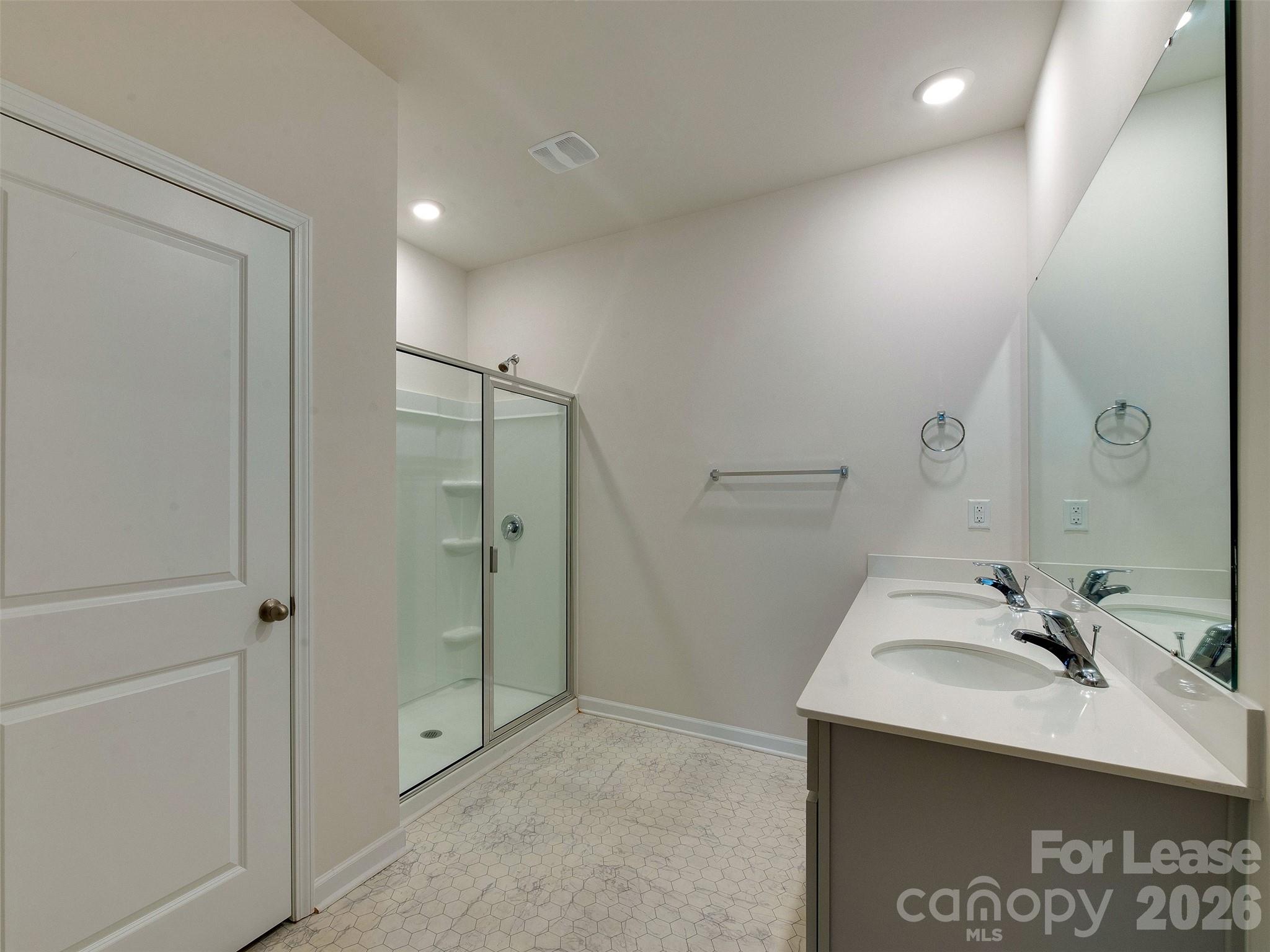 3721 Stanley Creek Drive Property Photo 29