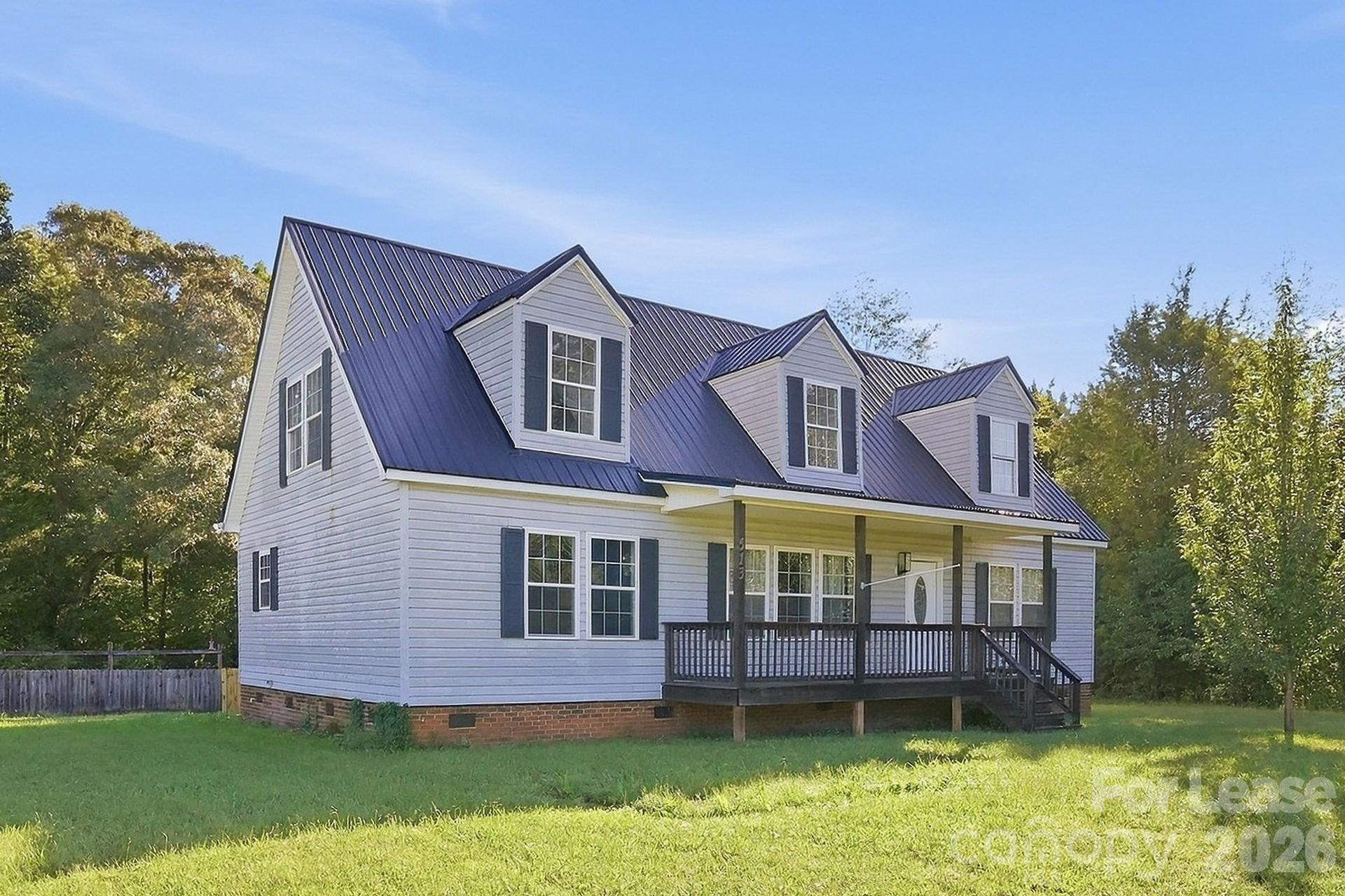 513 Weathers Creek Road Property Photo 3