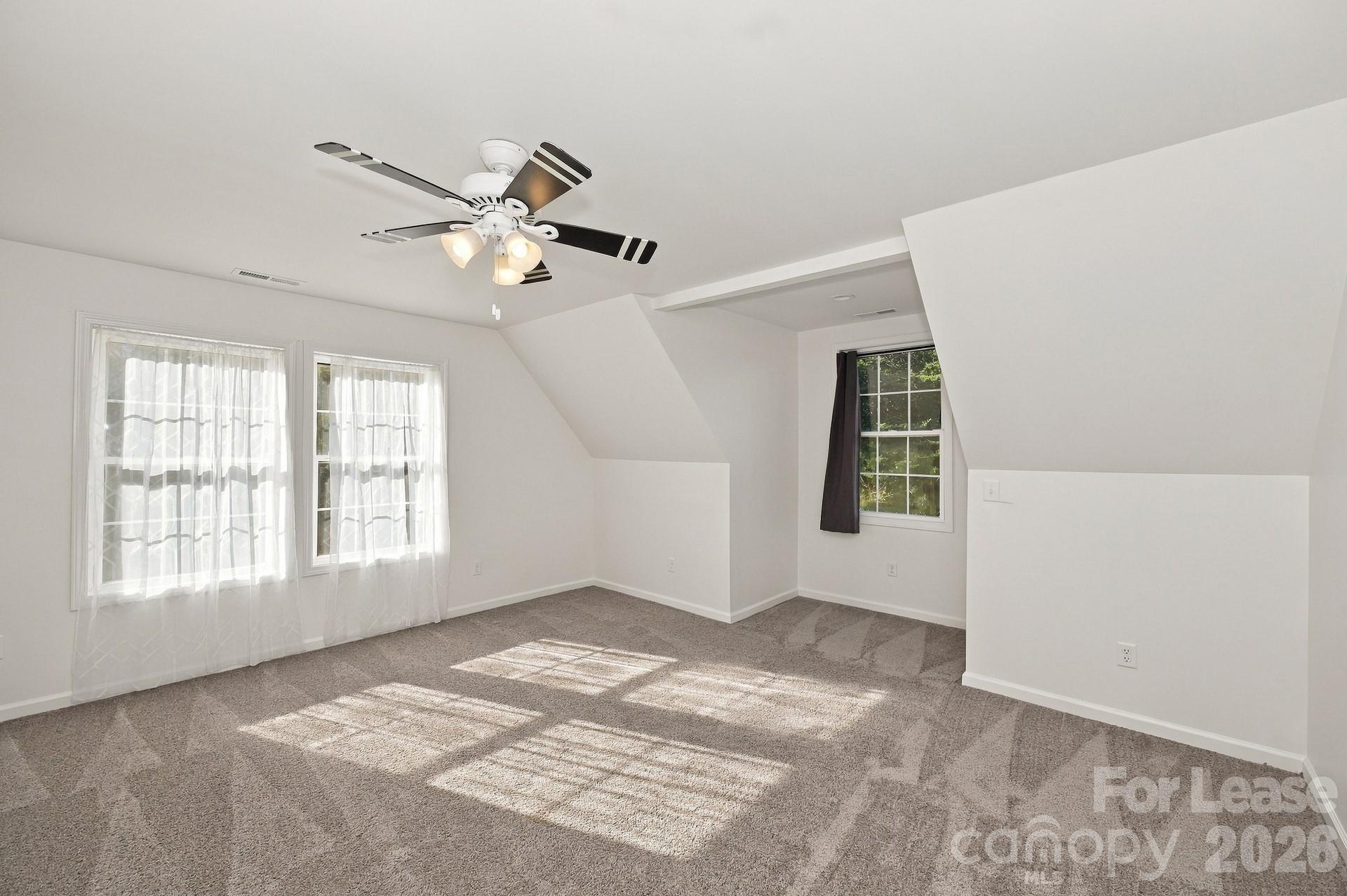 513 Weathers Creek Road Property Photo 16