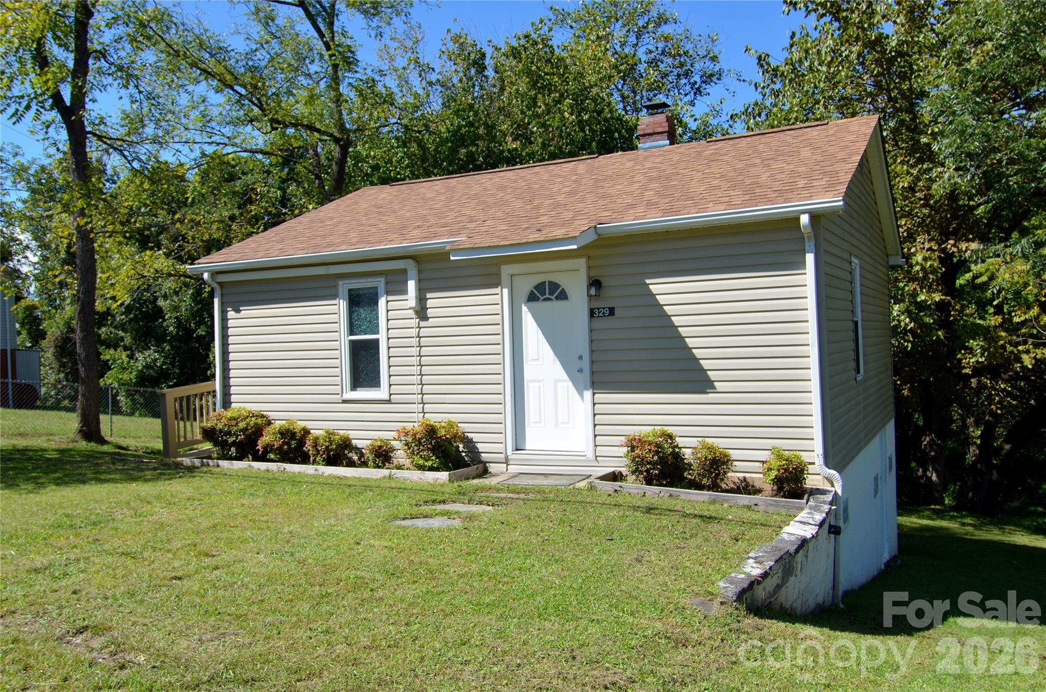 329 Morehead Road Property Photo 2