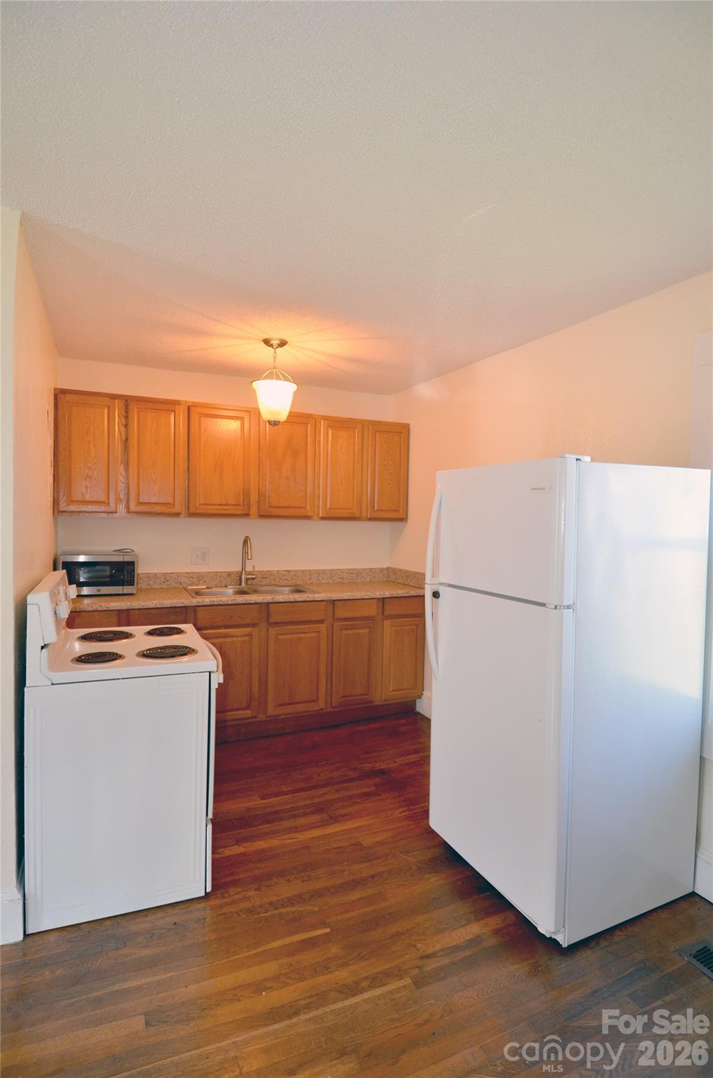 329 Morehead Road Property Photo 11