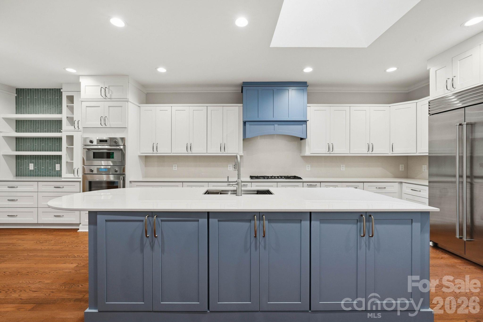 935 Woods Loop Property Photo 18