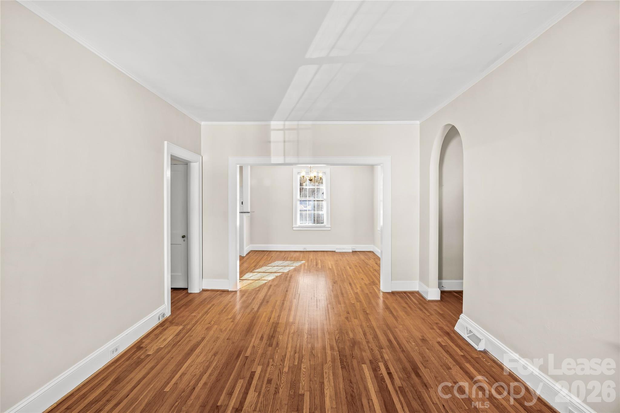 2537 Cranbrook Lane Property Photo 5