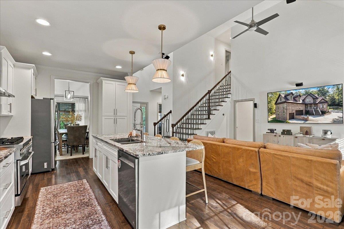 330 Woodland Glen Road Property Photo 15