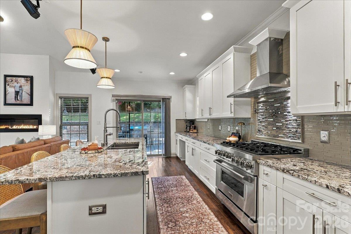 330 Woodland Glen Road Property Photo 16