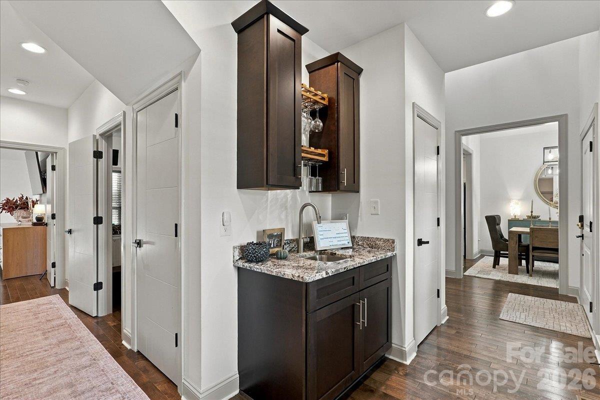 330 Woodland Glen Road Property Photo 18