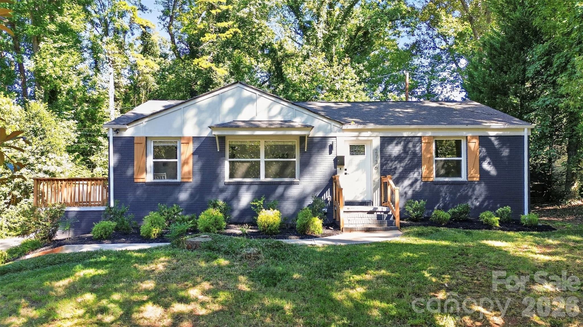 2736 Royston Road Property Photo 5