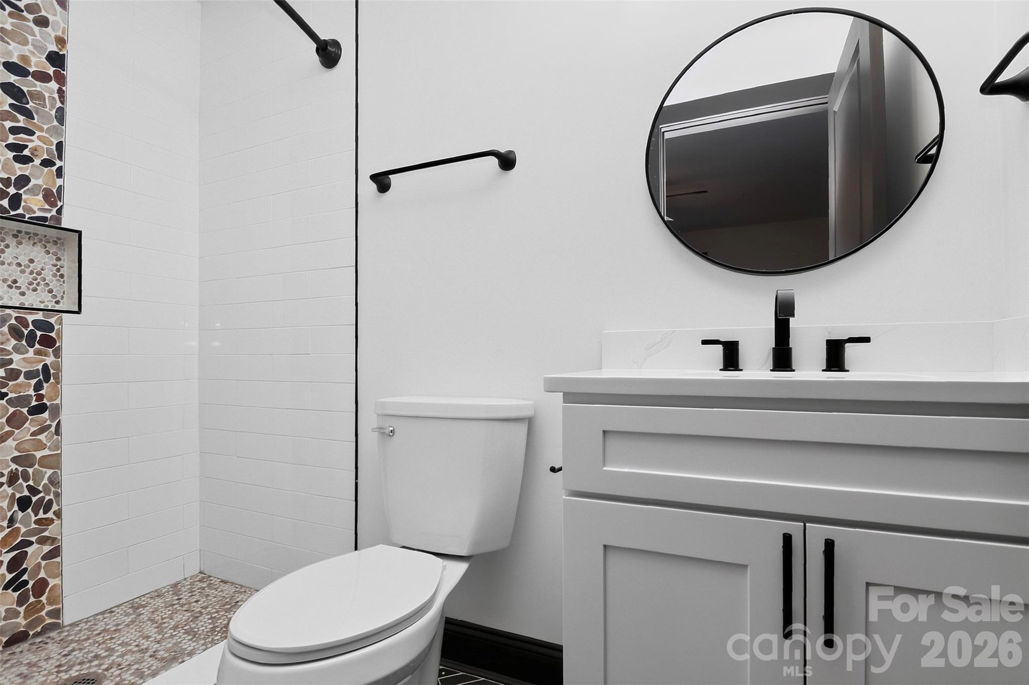 2736 Royston Road Property Photo 26