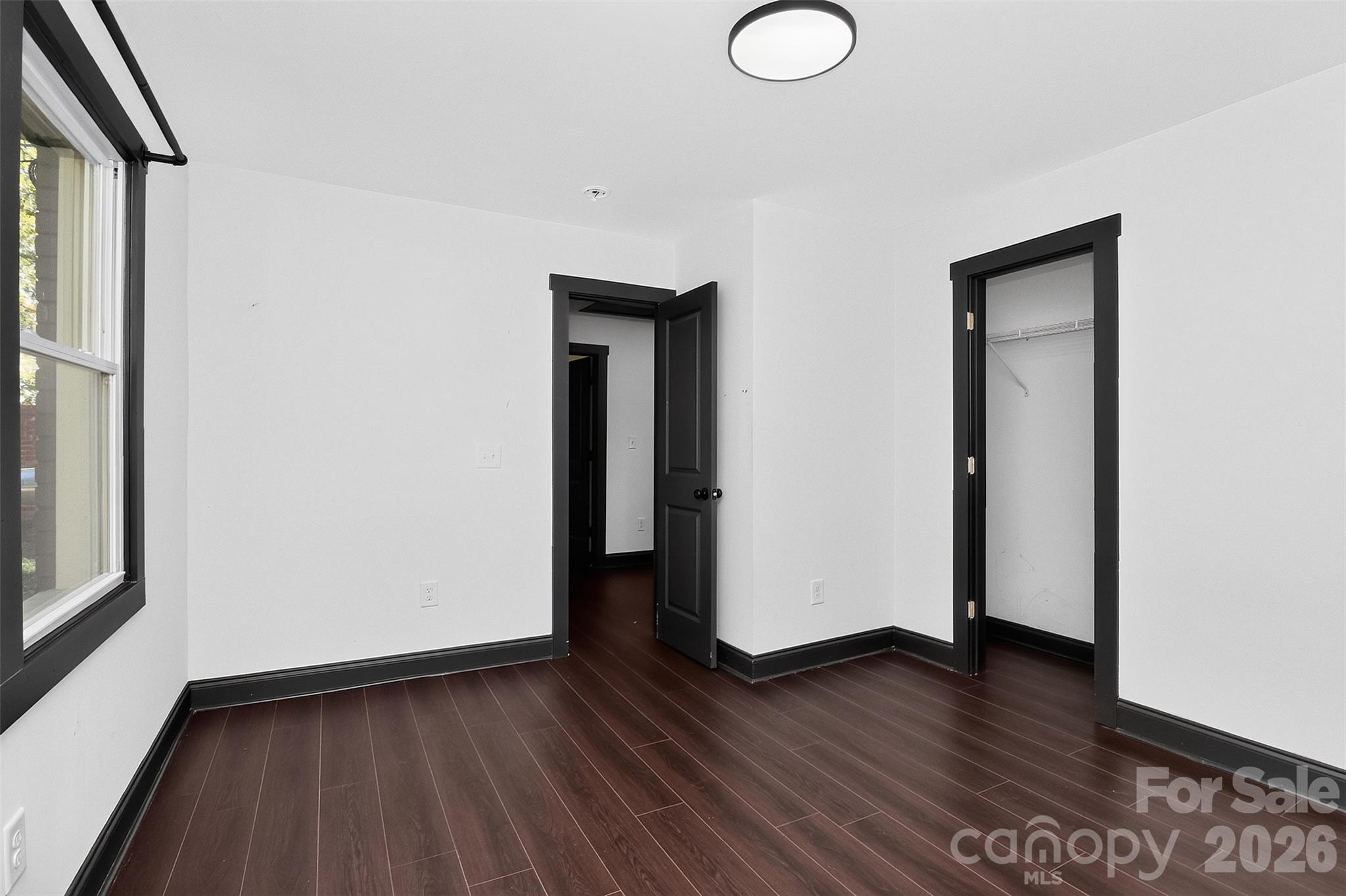 2736 Royston Road Property Photo 30
