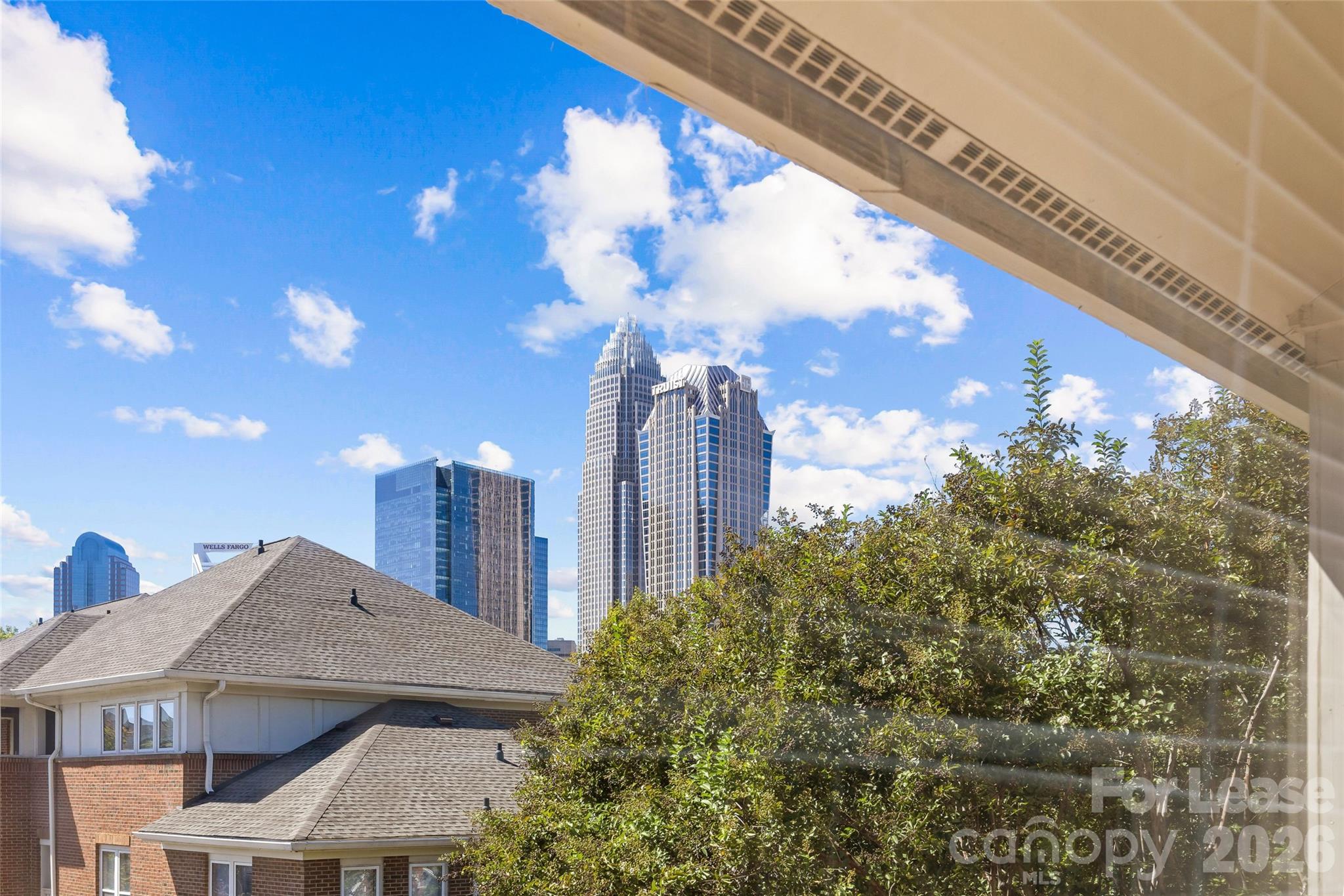 518 E 9th Street Property Photo 18