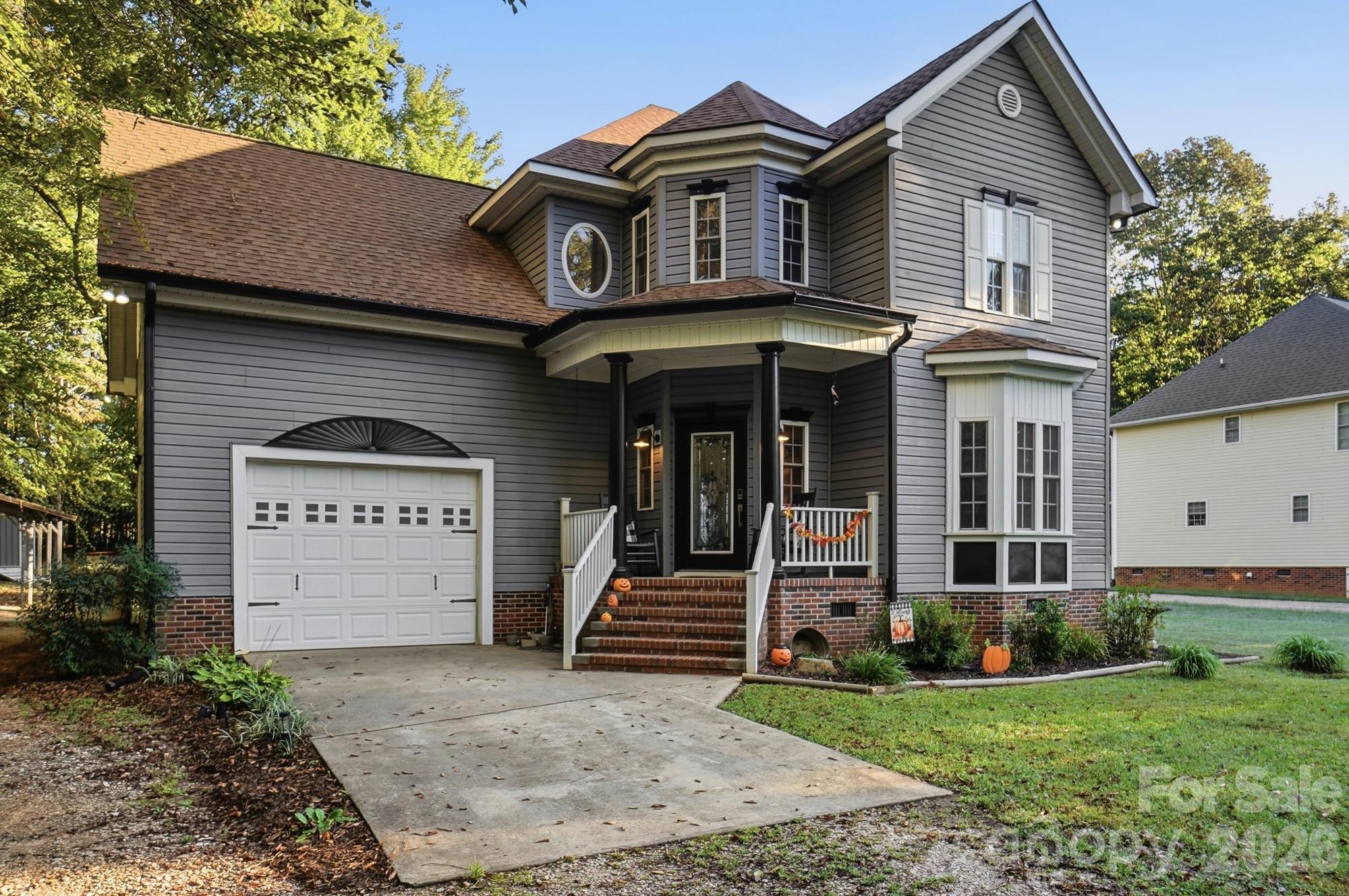 2070 Smith Ford Road Property Photo 3