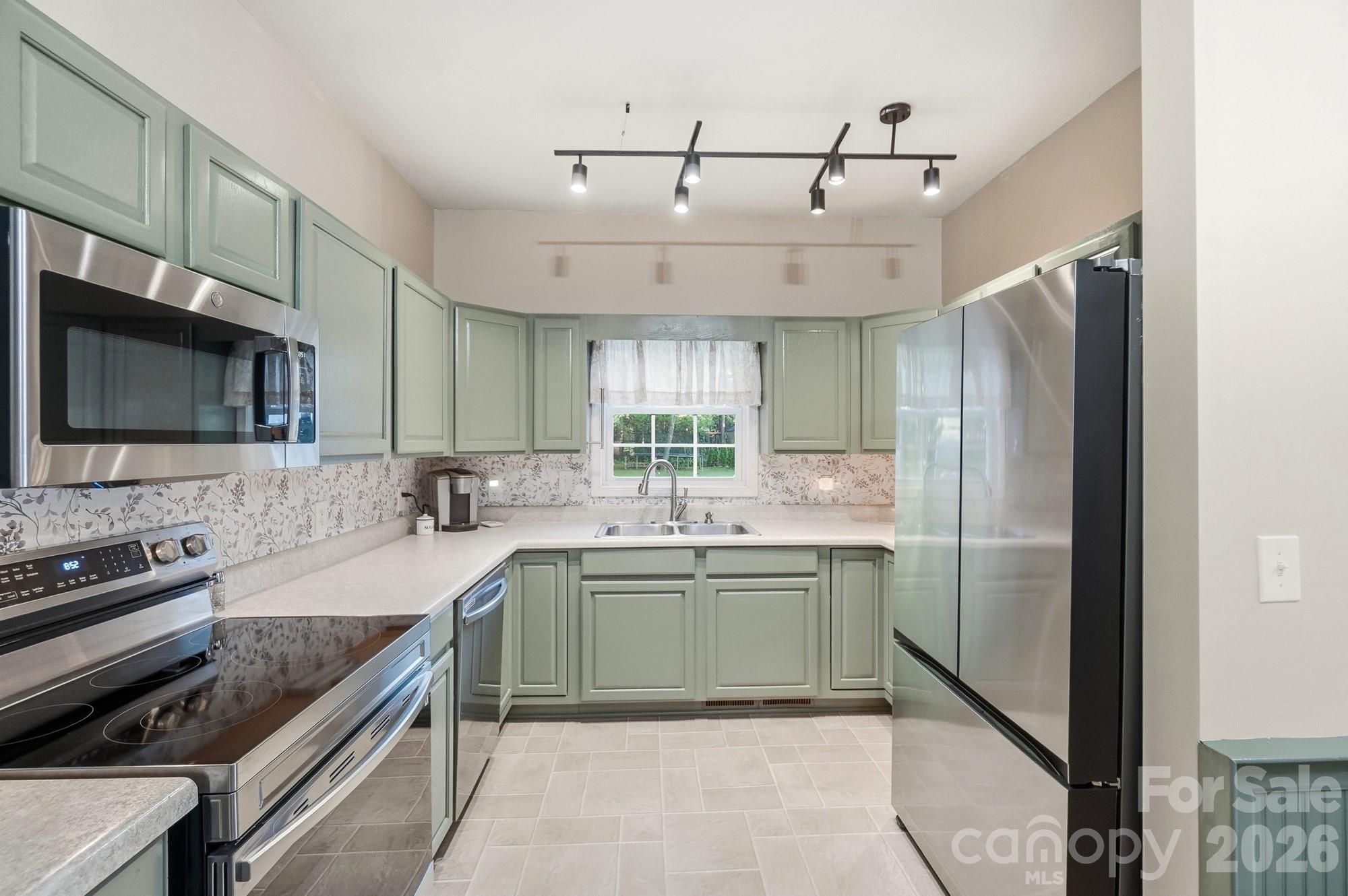 2070 Smith Ford Road Property Photo 18