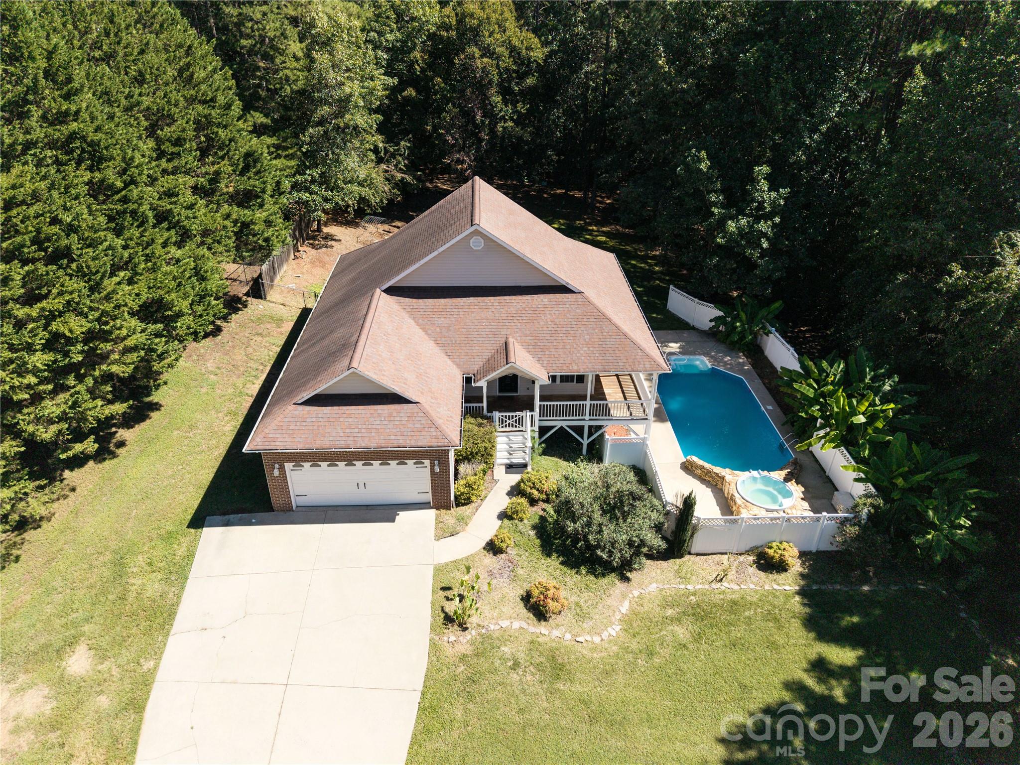 6391 Cathedral Drive Property Photo 4