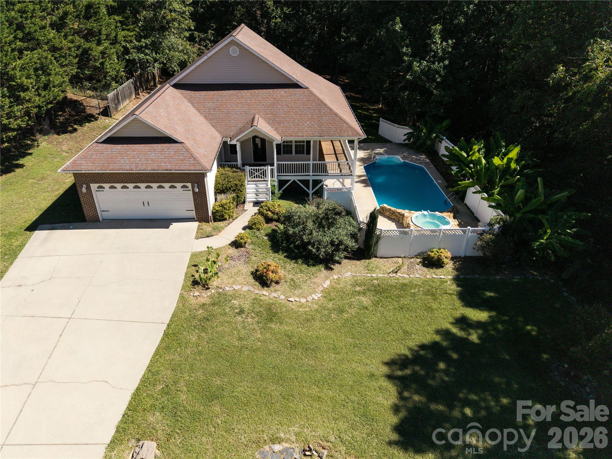 6391 Cathedral Drive Property Photo 5